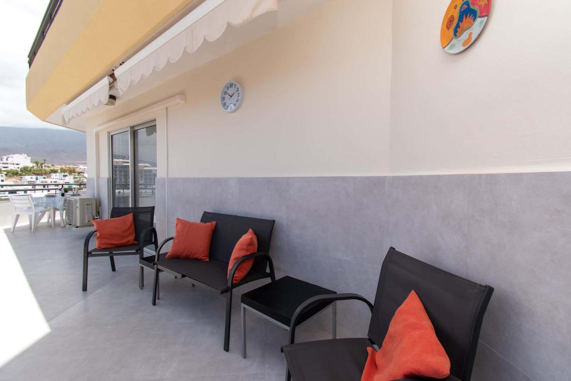 Santa Maria 120 - Two Bed Apartamento Costa Adeje (Tenerife)