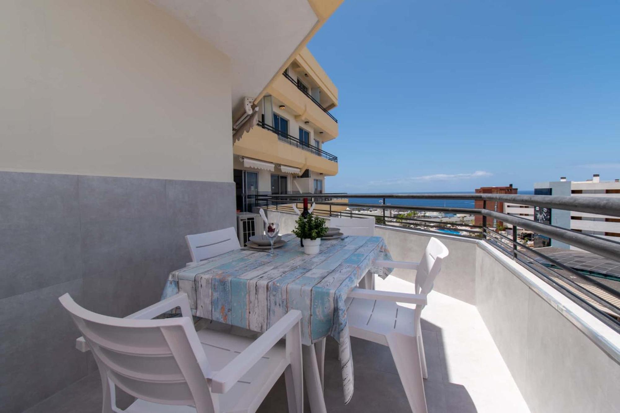 Santa Maria 120 - Two Bed * Costa Adeje (Tenerife)