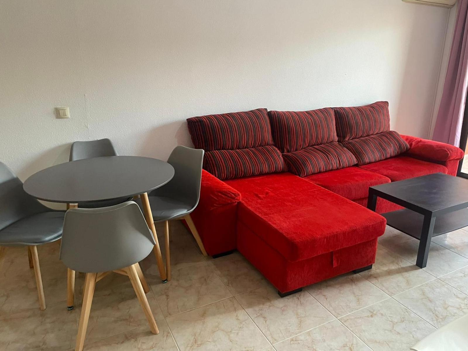 Appartement Ola 117, 2 Bedrooms, Parking