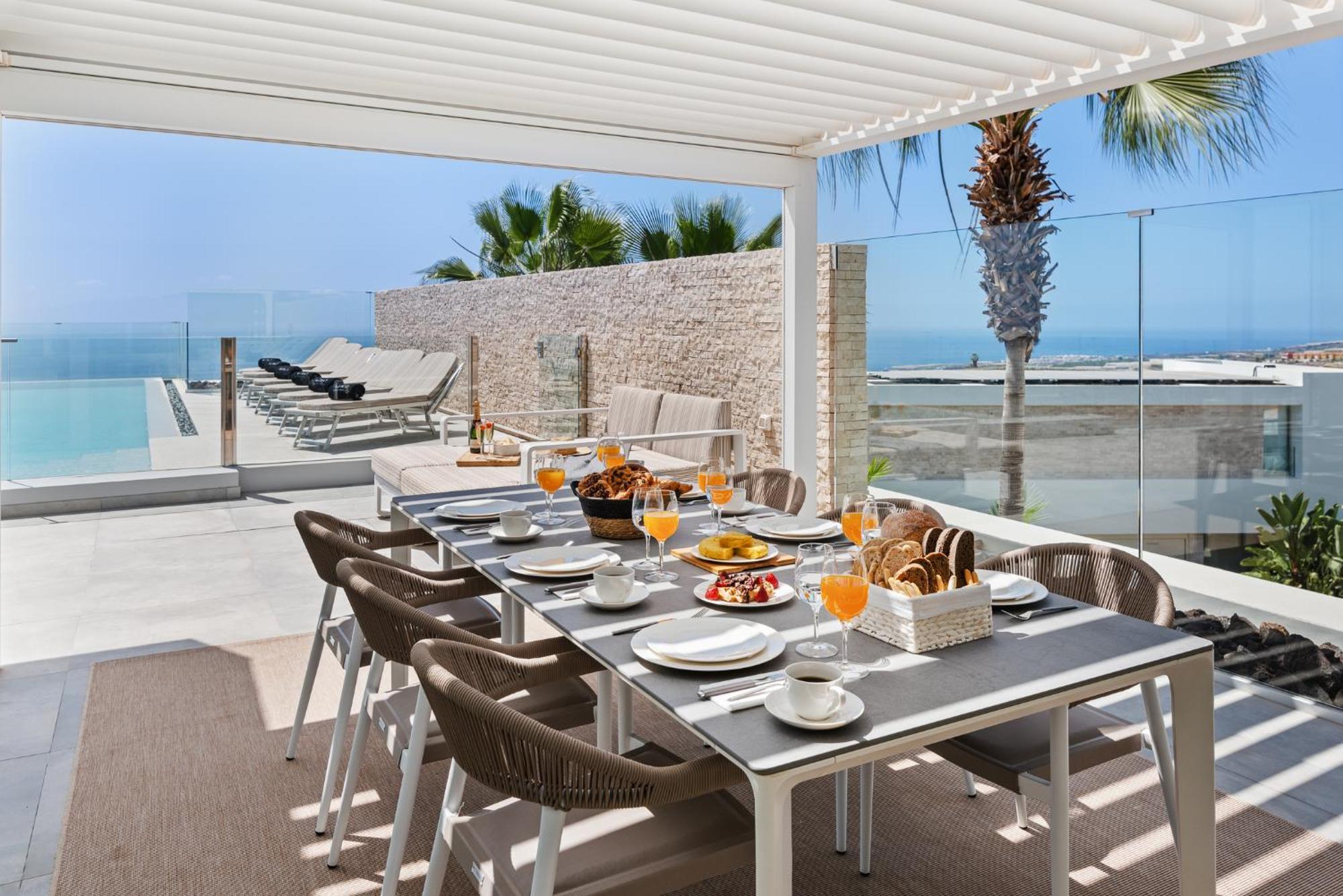 Villa Karat Zambrano
