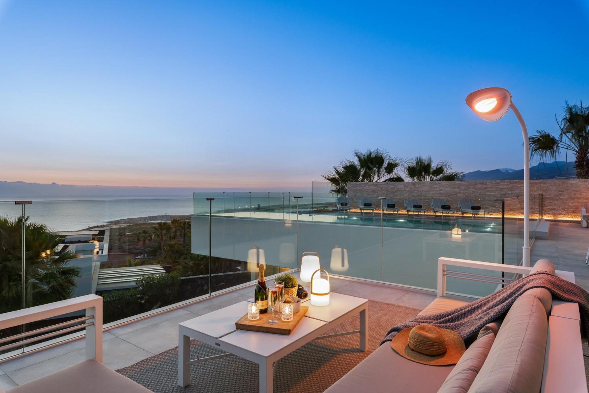 Karat Zambrano Villa *