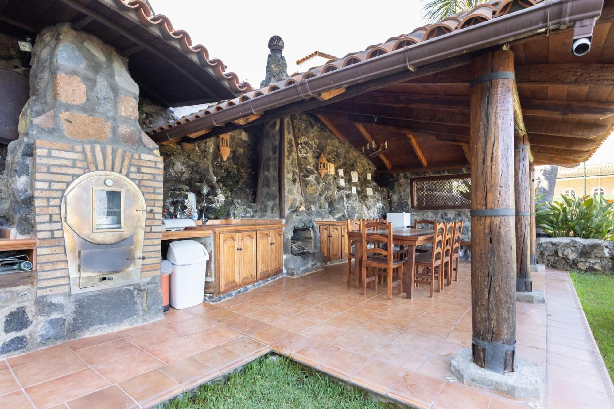 Casa Grabados, Piscina, Vistas, Barbacoa Y Zen Icod De Los Vinos