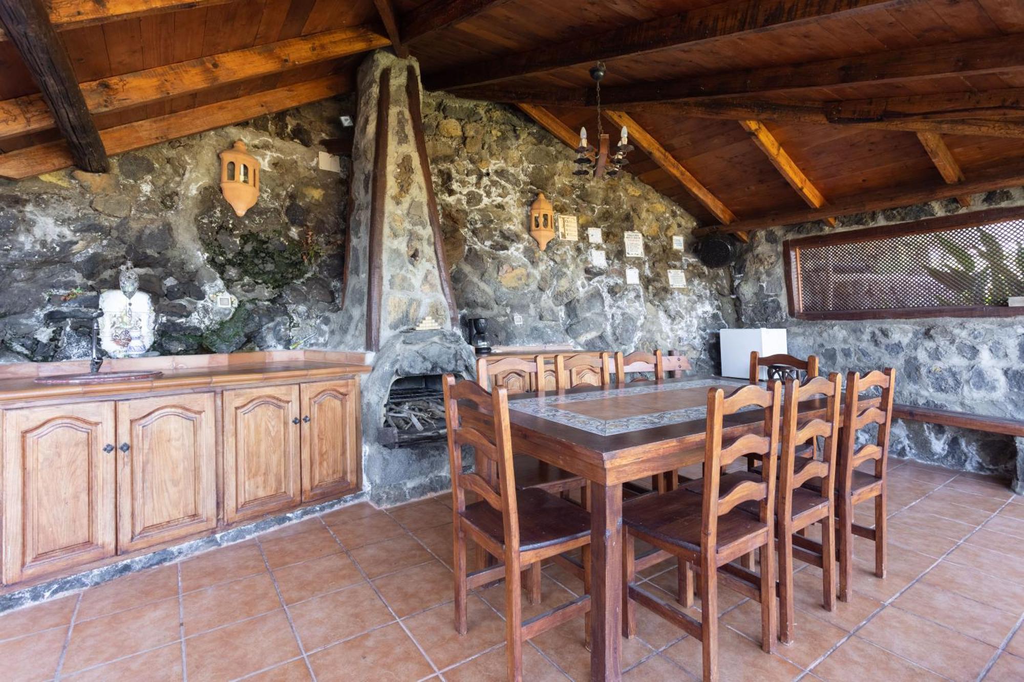 Casa Grabados, Piscina, Vistas, Barbacoa Y Zen Icod De Los Vinos