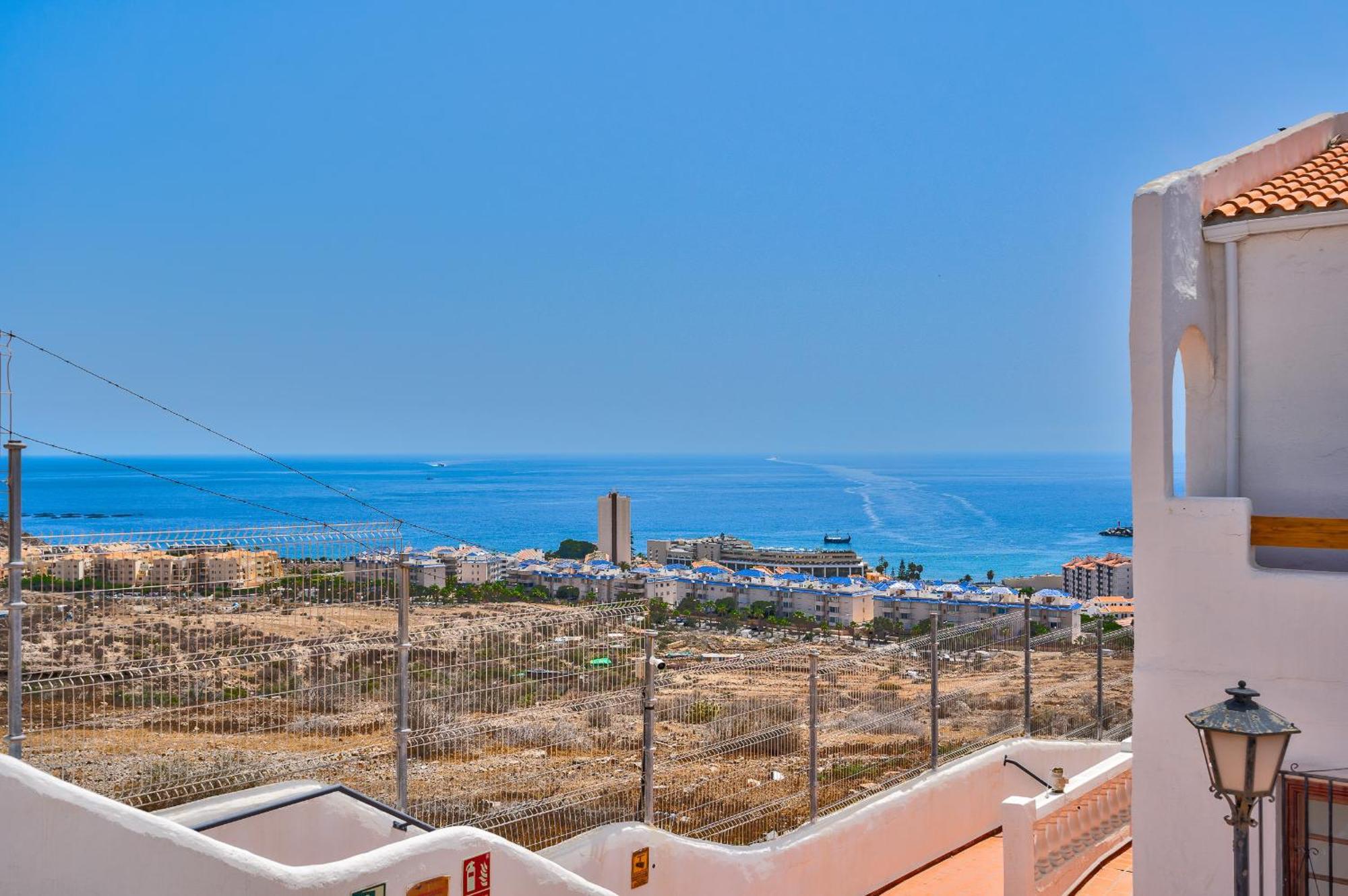 Apartamento Port Royal Ocean View In Cristianos *