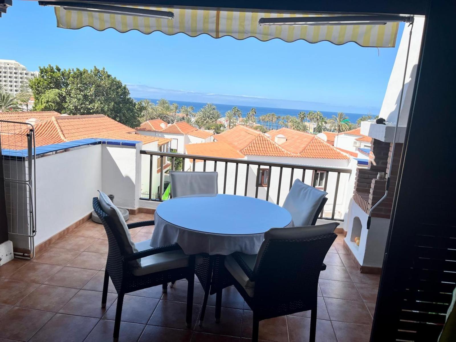 Apartment In Playa De Americas 1