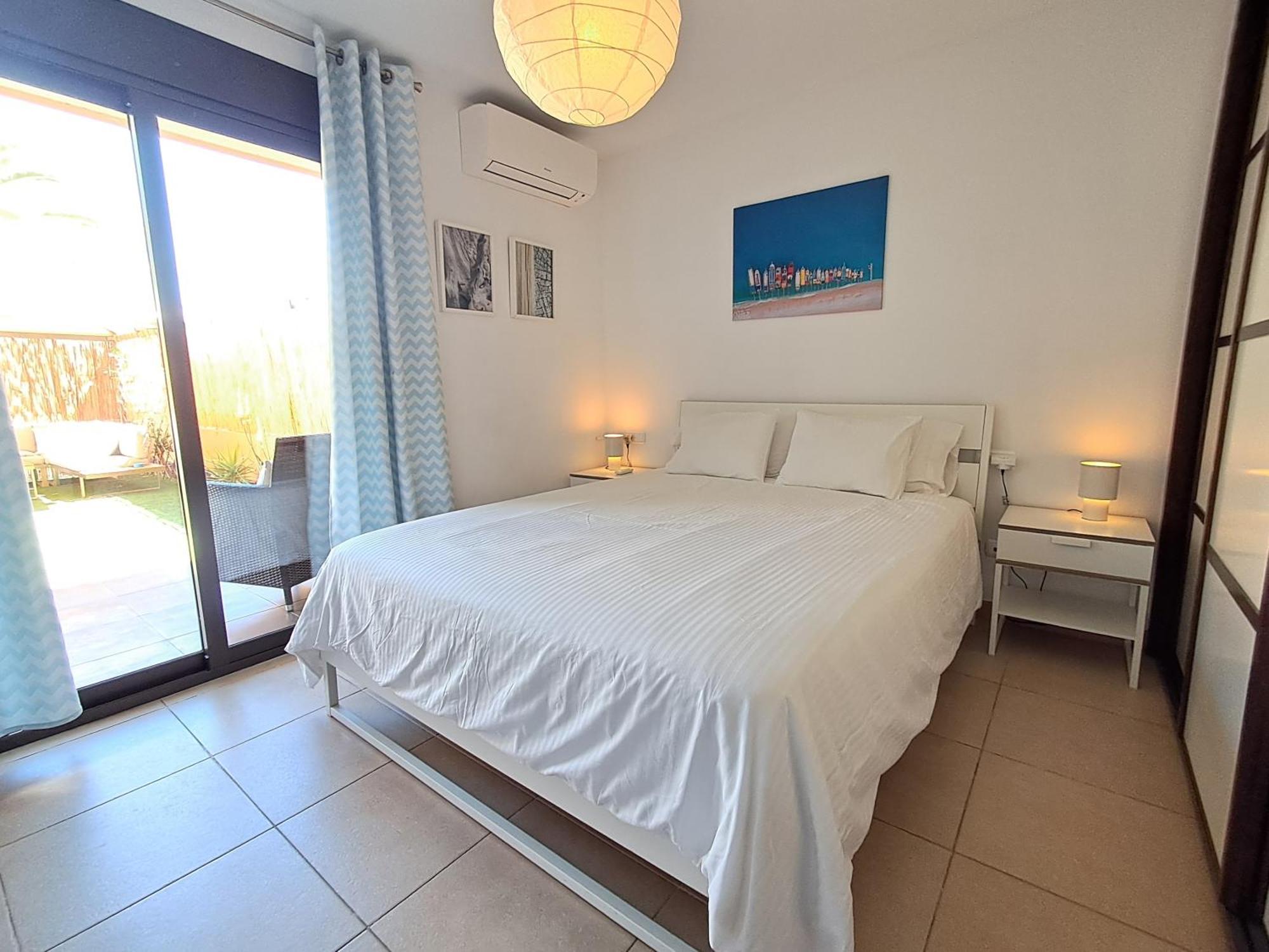 Spacious With Large Private Garden In Mar *