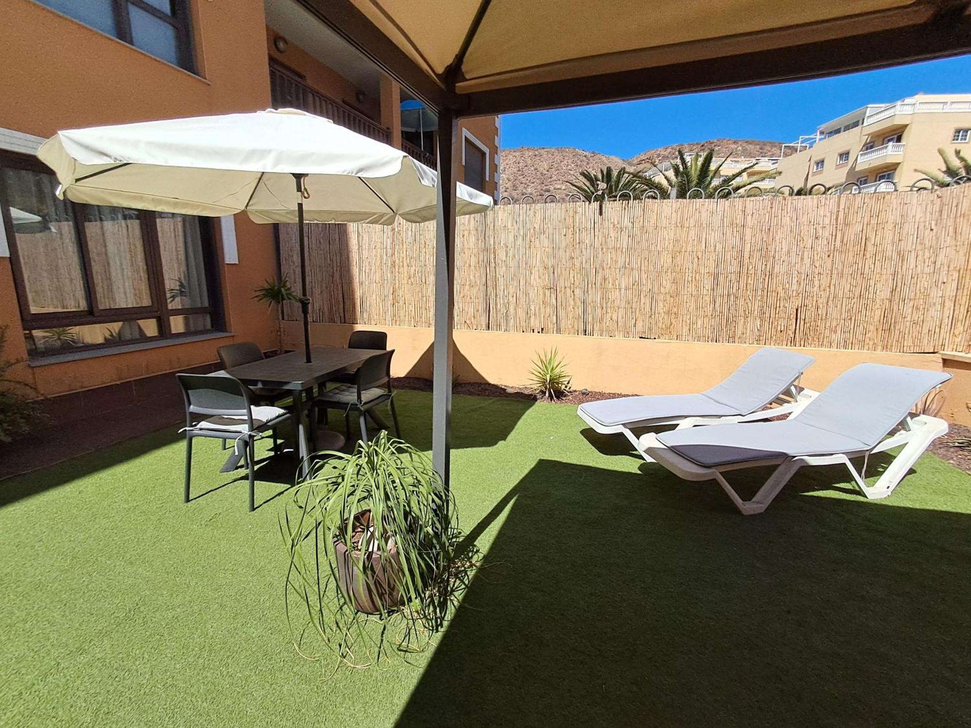 Spacious With Large Private Garden In Mar Palm-mar