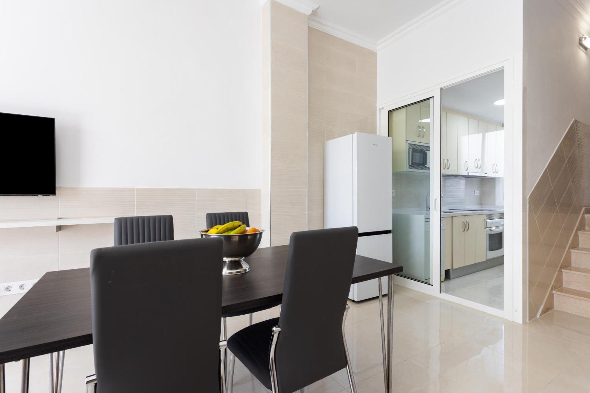 Classbnb - Two 250m From Americas * Playa de las Americas (Tenerife)