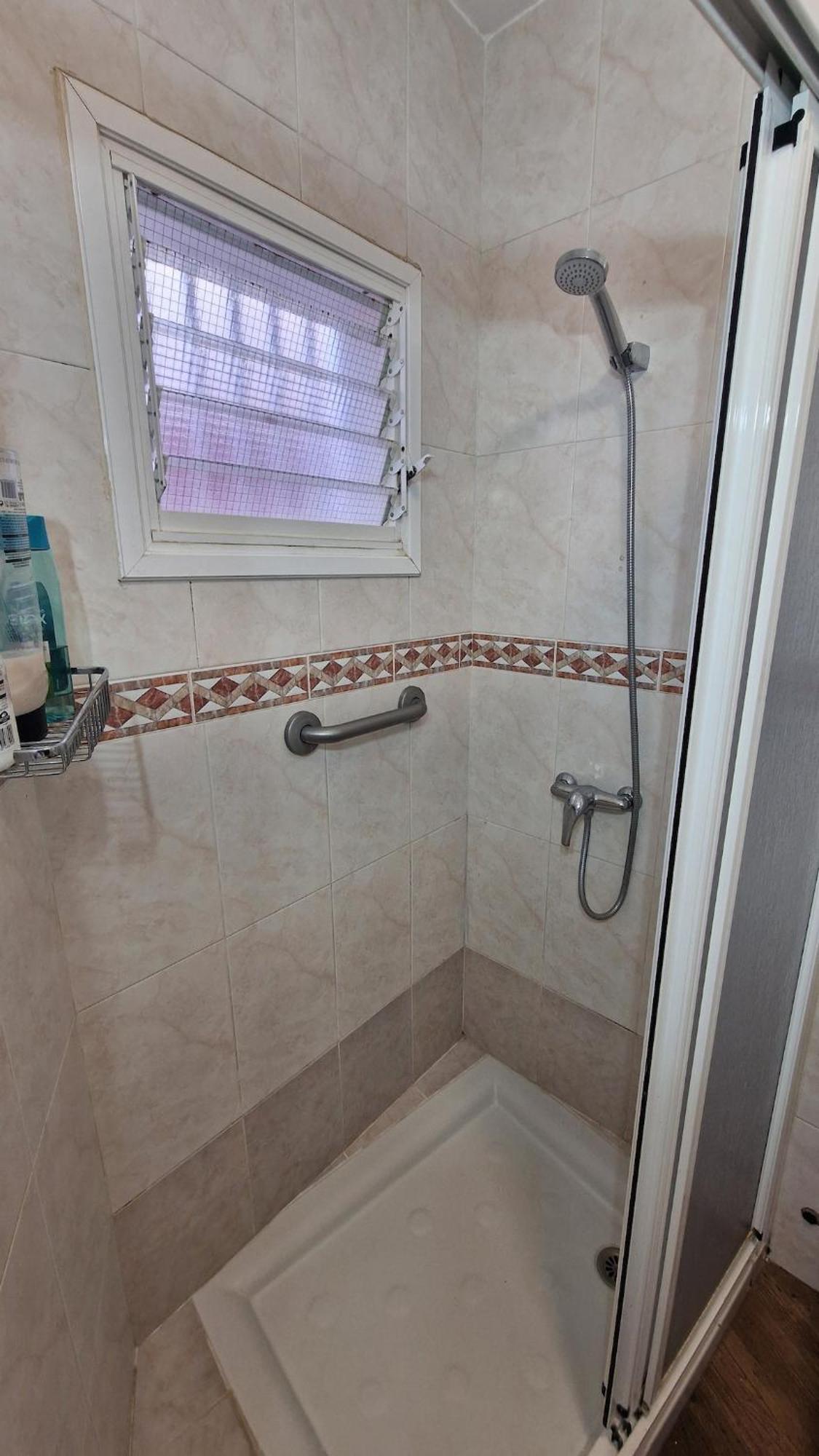 Warm & Cozy With Lovely Sea View Holiday home *