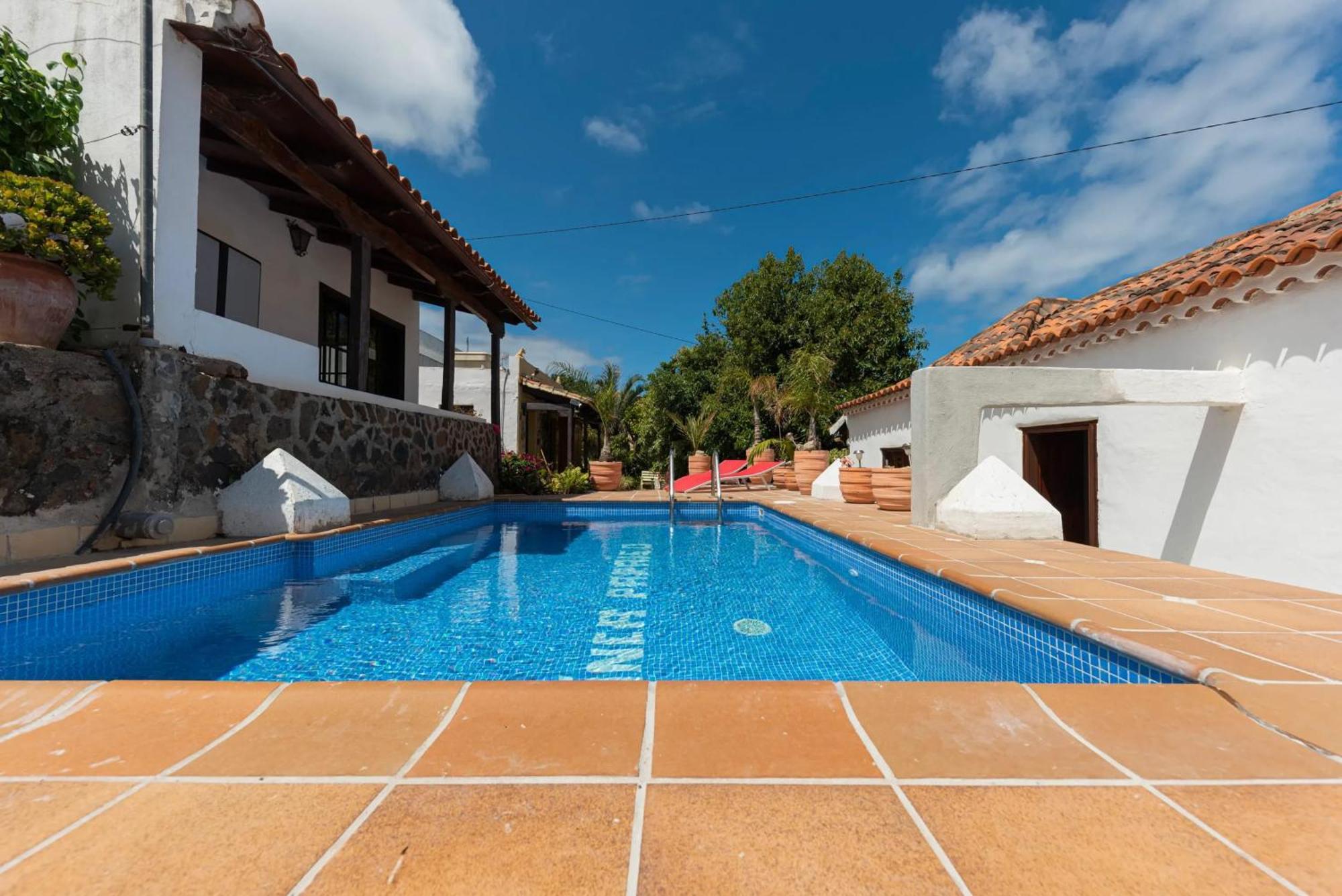 Сasa de vacaciones Charming House In San Cristobal De La Laguna With A Shared Pool *