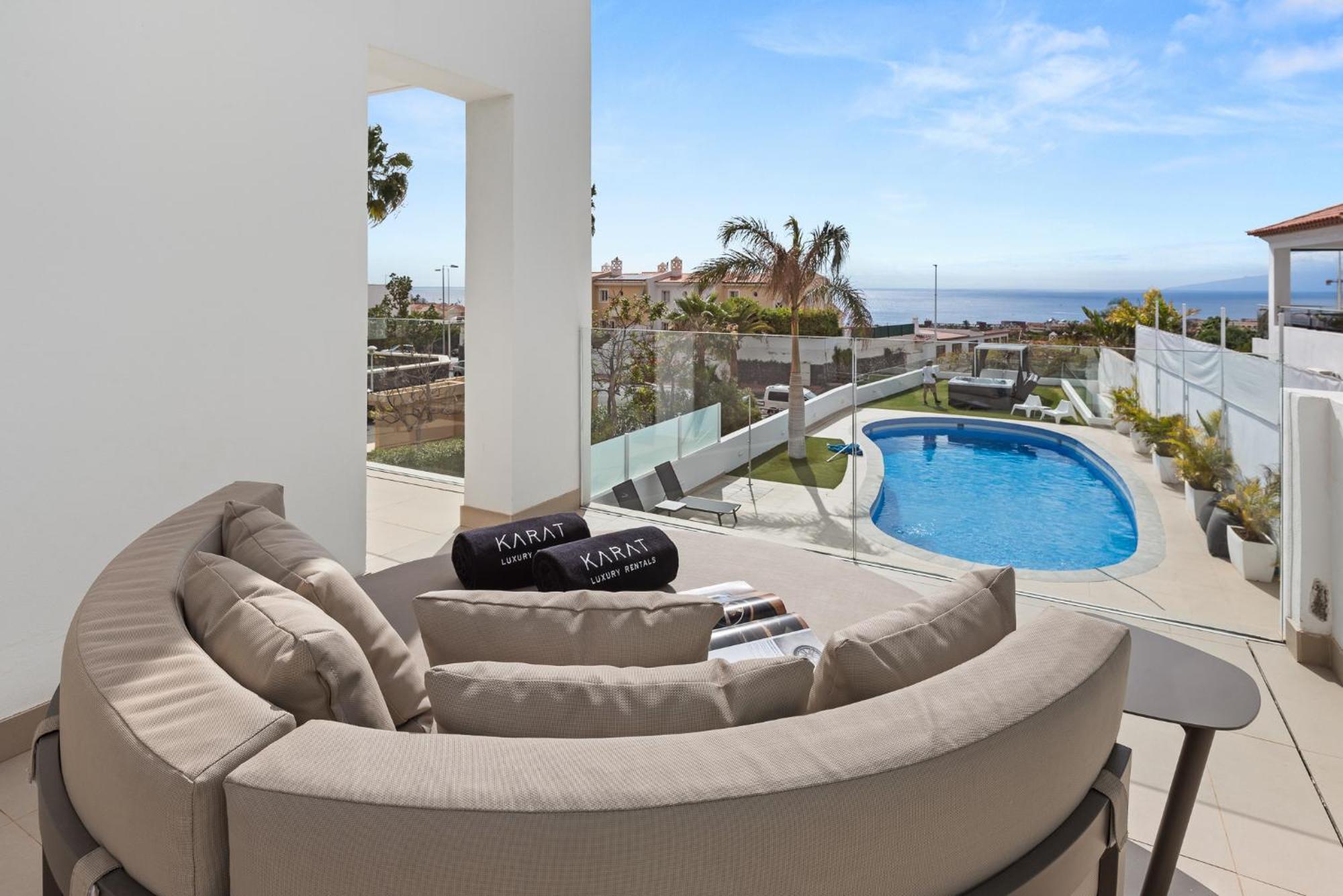 Karat Esmeralda Villa *
