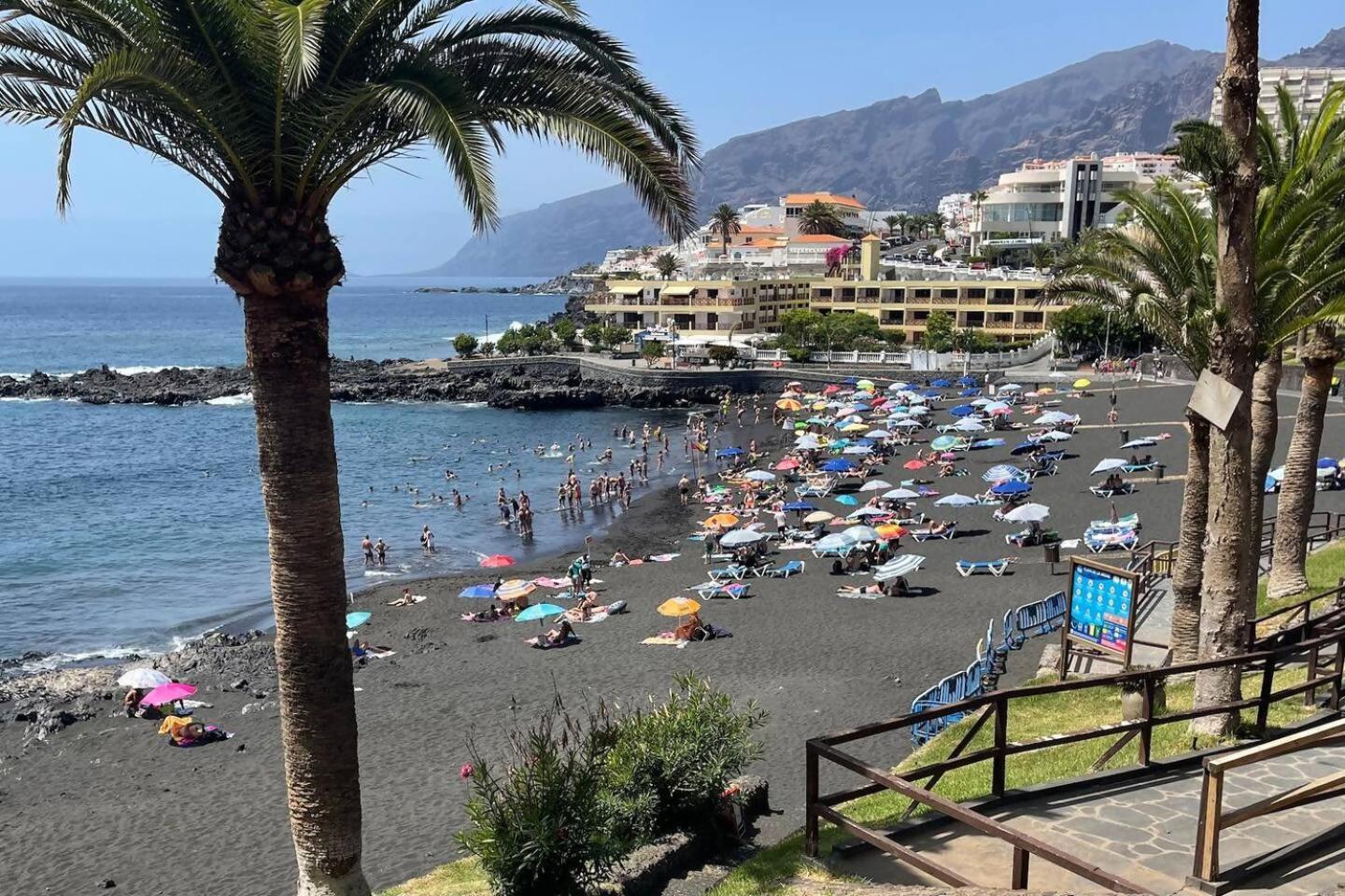 Your Sunset Sunny Place In Tenerife * Puerto de Santiago (Tenerife)