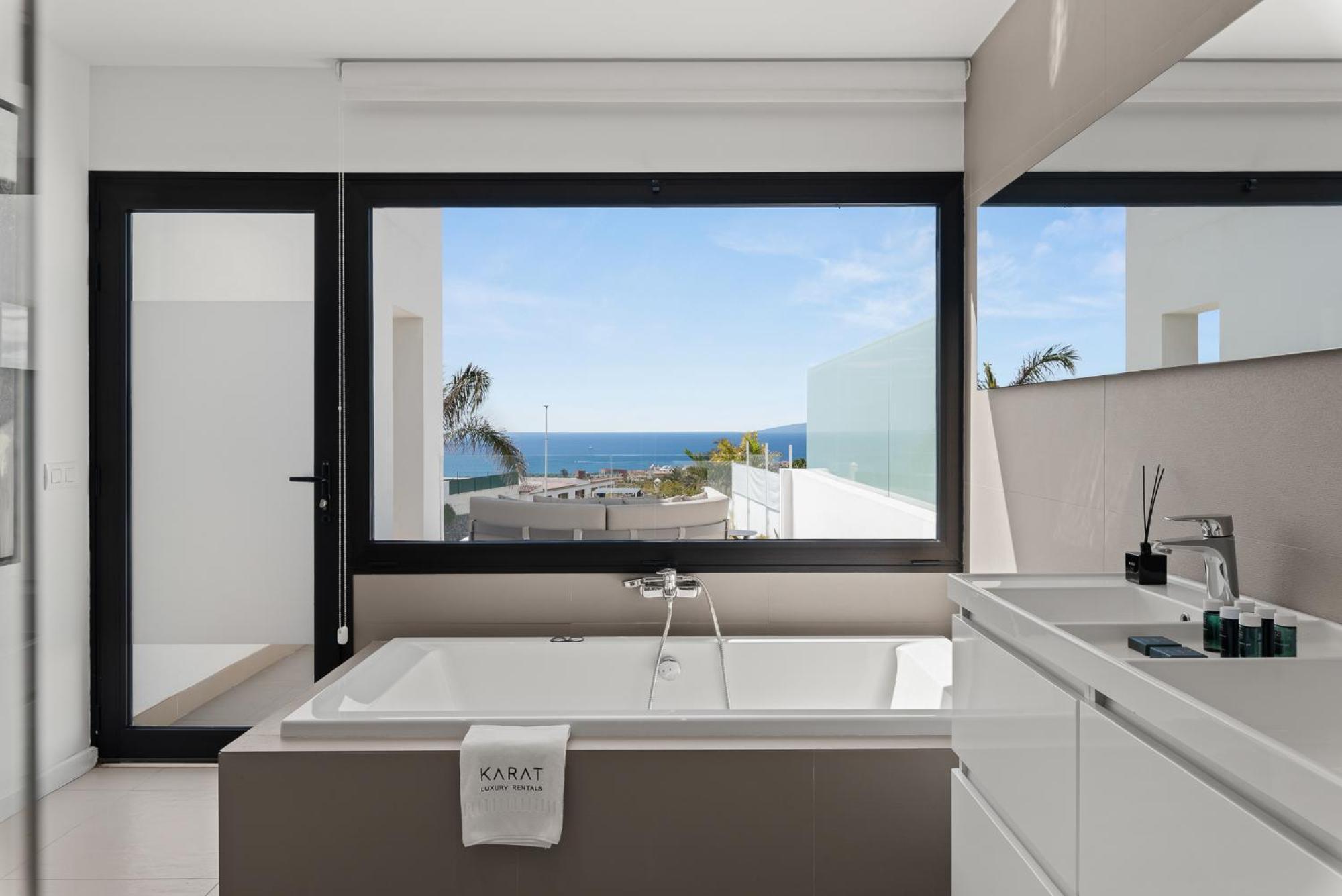 Karat Esmeralda Villa Costa Adeje (Tenerife)
