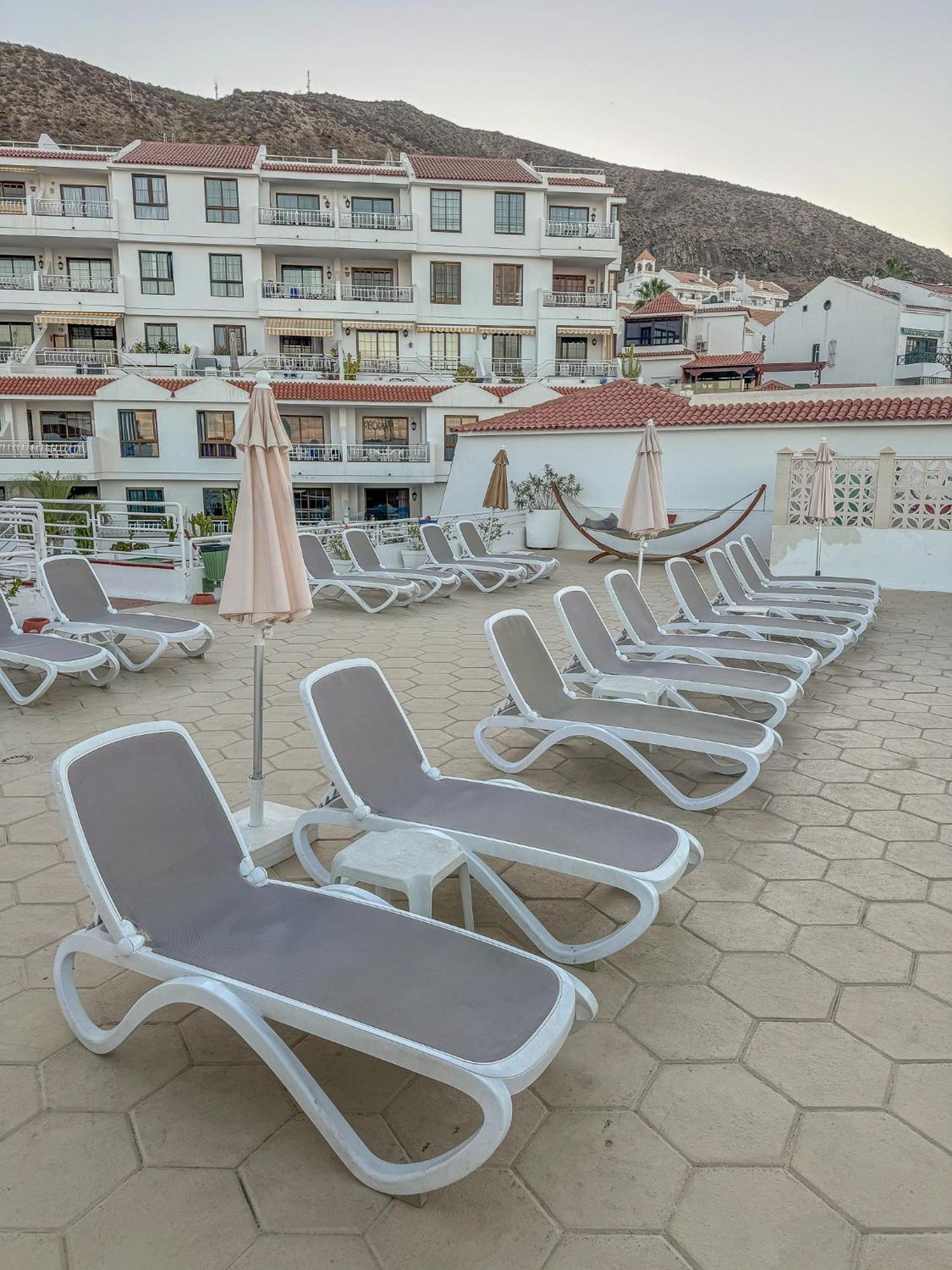 2 Bedroom Luxury With Sea View In Cristianos Apartment Los Cristianos (Tenerife)