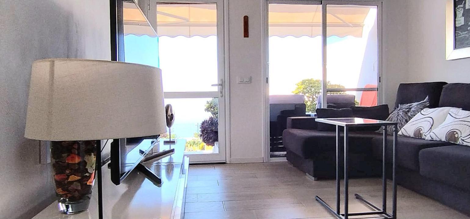 Con Increibles Vistas Al Oceano Y La Gomera Apartamento Chío