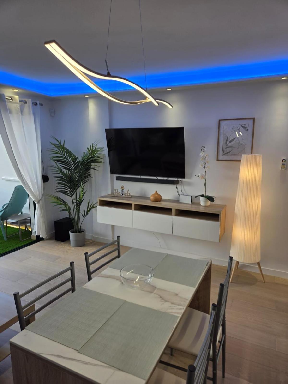 Luxury Alondras E108 Appartement *