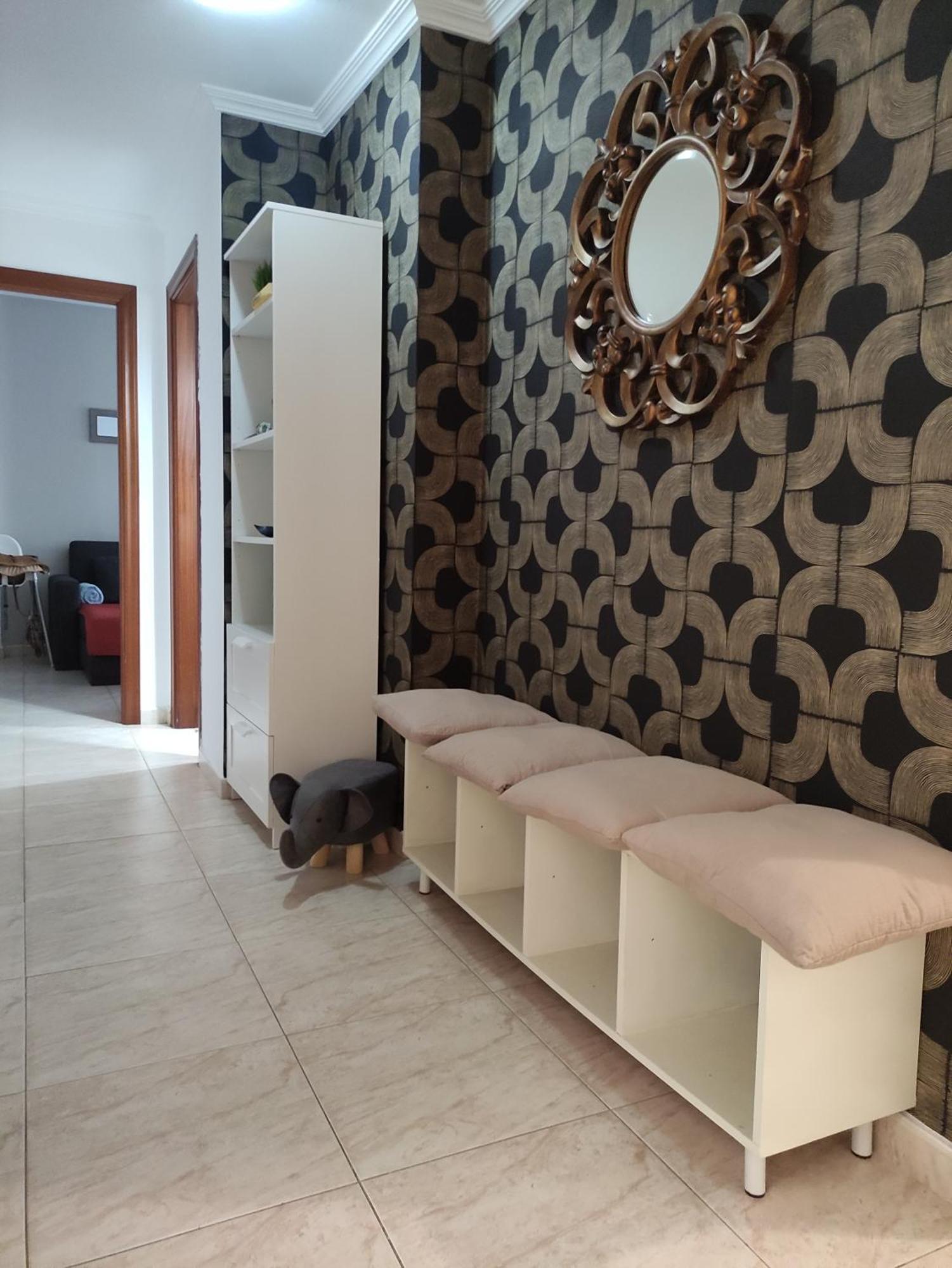 Maxmax Apartment *