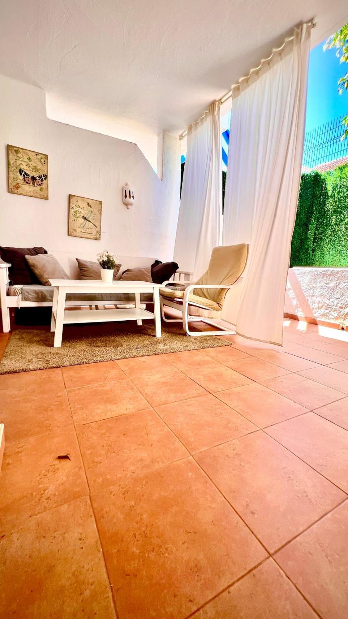 Apartment Cozy Two Bed Apartment. Costa Adeje (Tenerife)