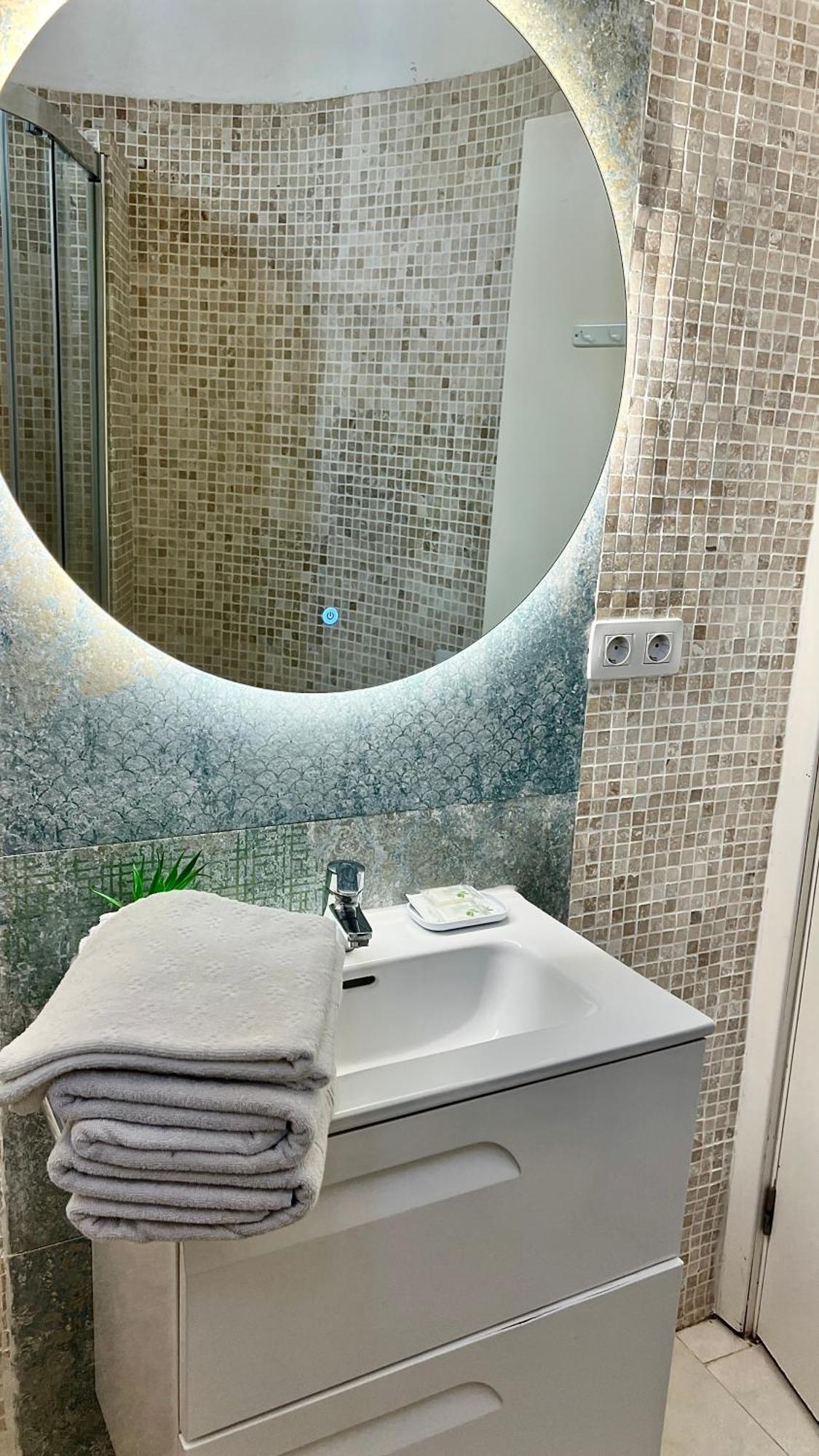 Cozy Two Bed Apartment. Apartment Costa Adeje (Tenerife)