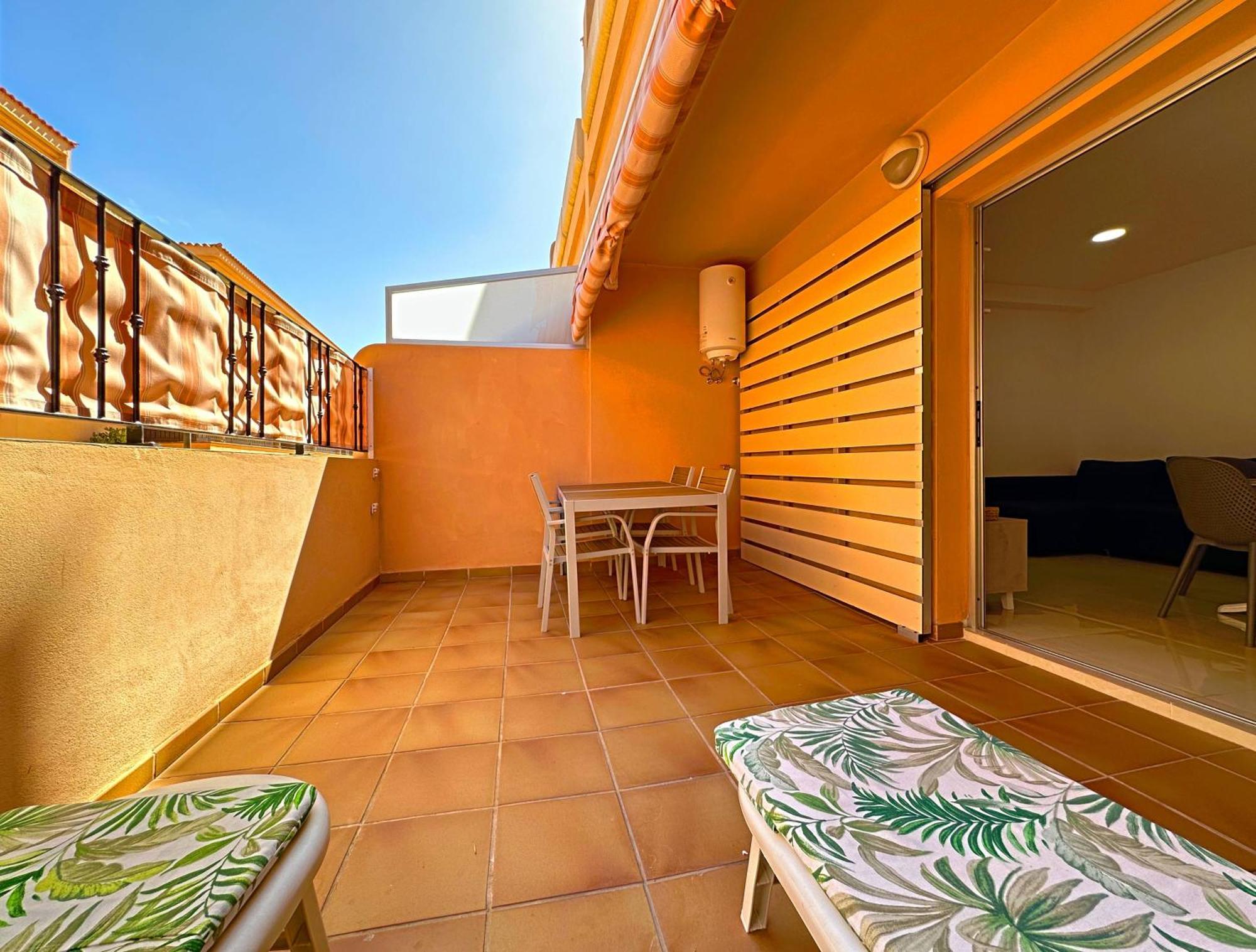 Cristianos Piscina Y Terraza Appartement