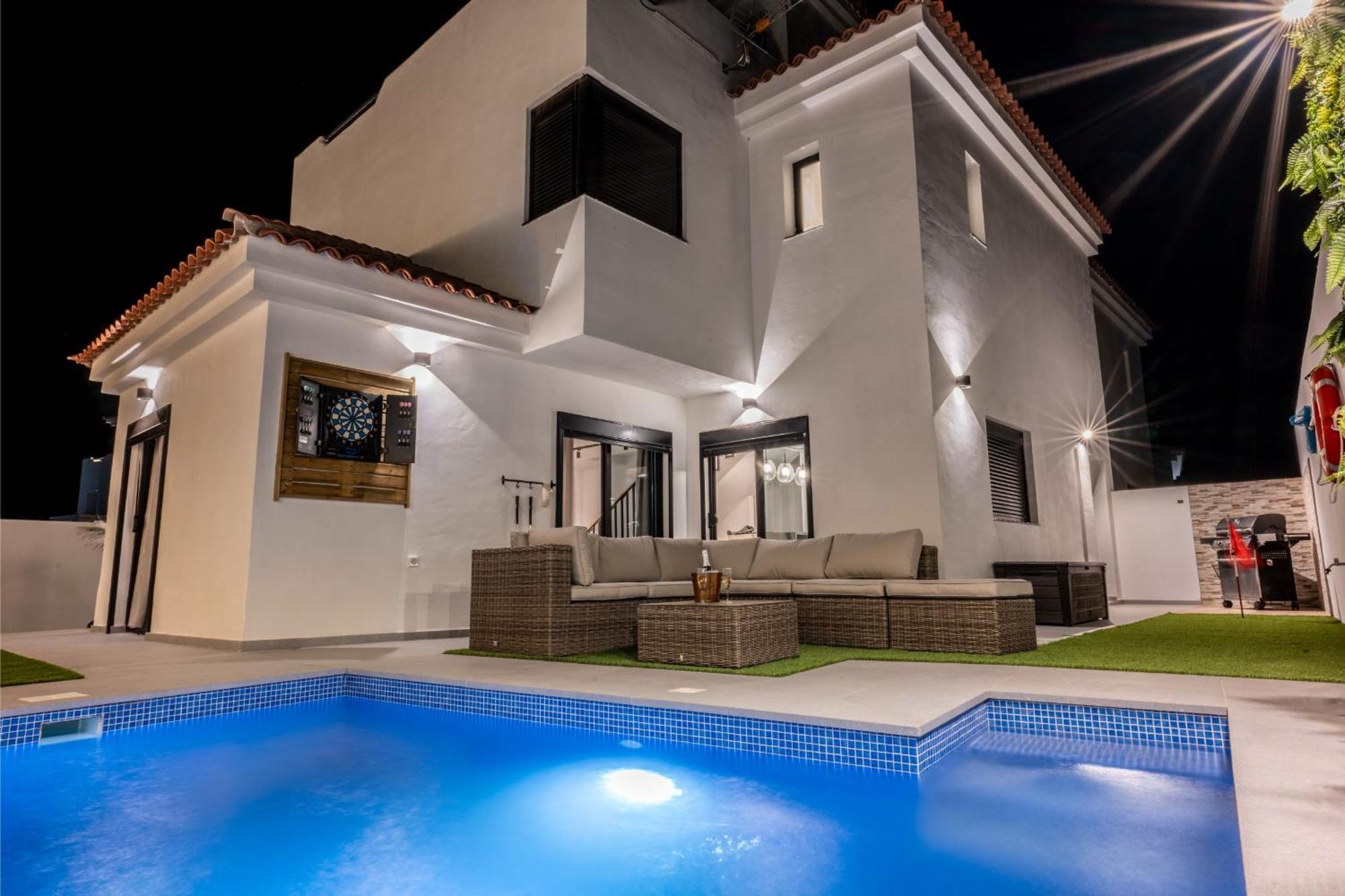 Luxury Libellile