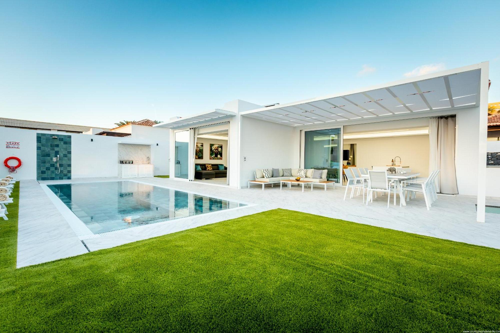 Michelle Private Oasis Heated Pool And Wifi Villa Playa Paraiso (Tenerife)