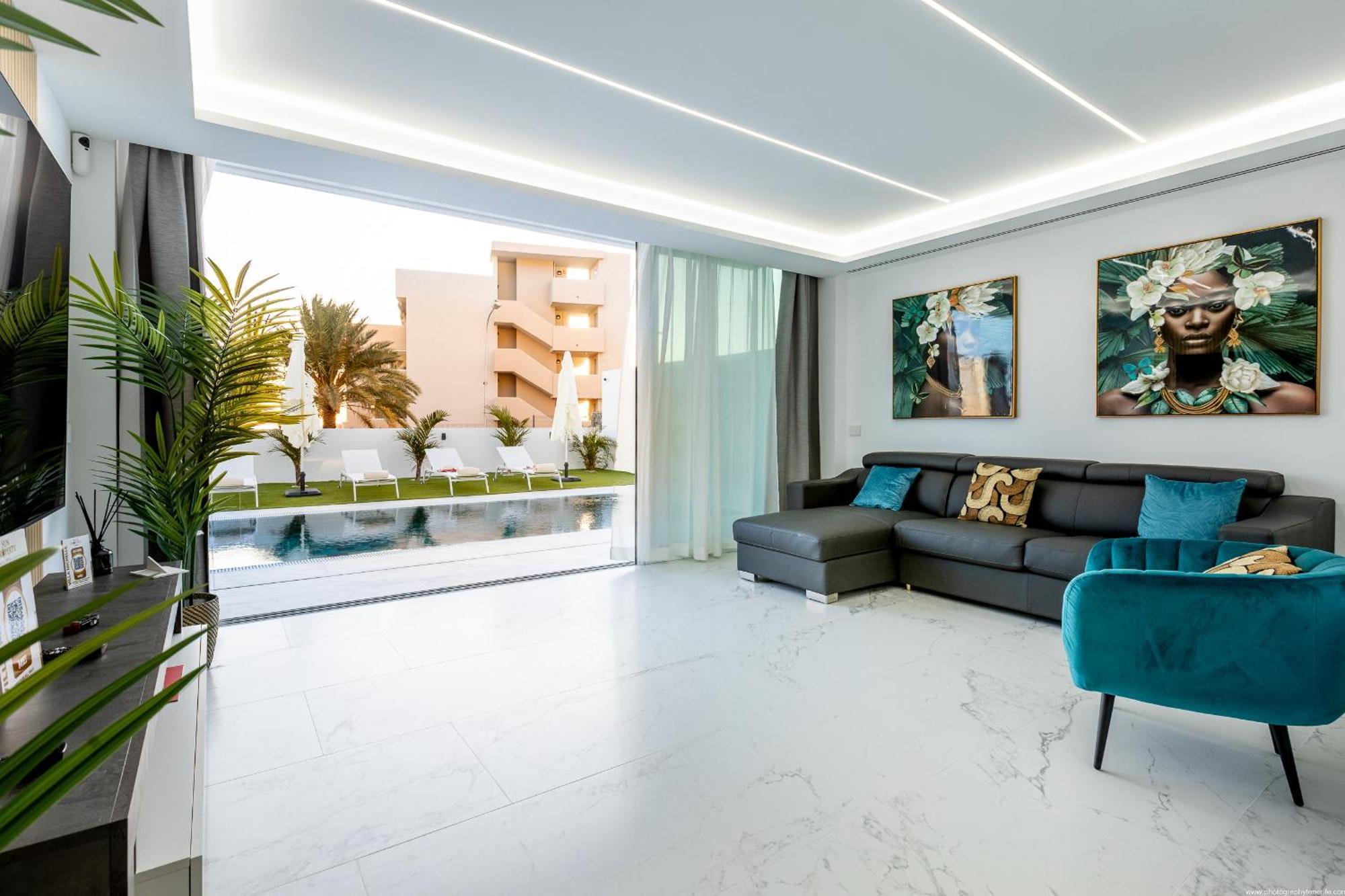 Michelle Private Oasis Heated Pool And Wifi Villa *