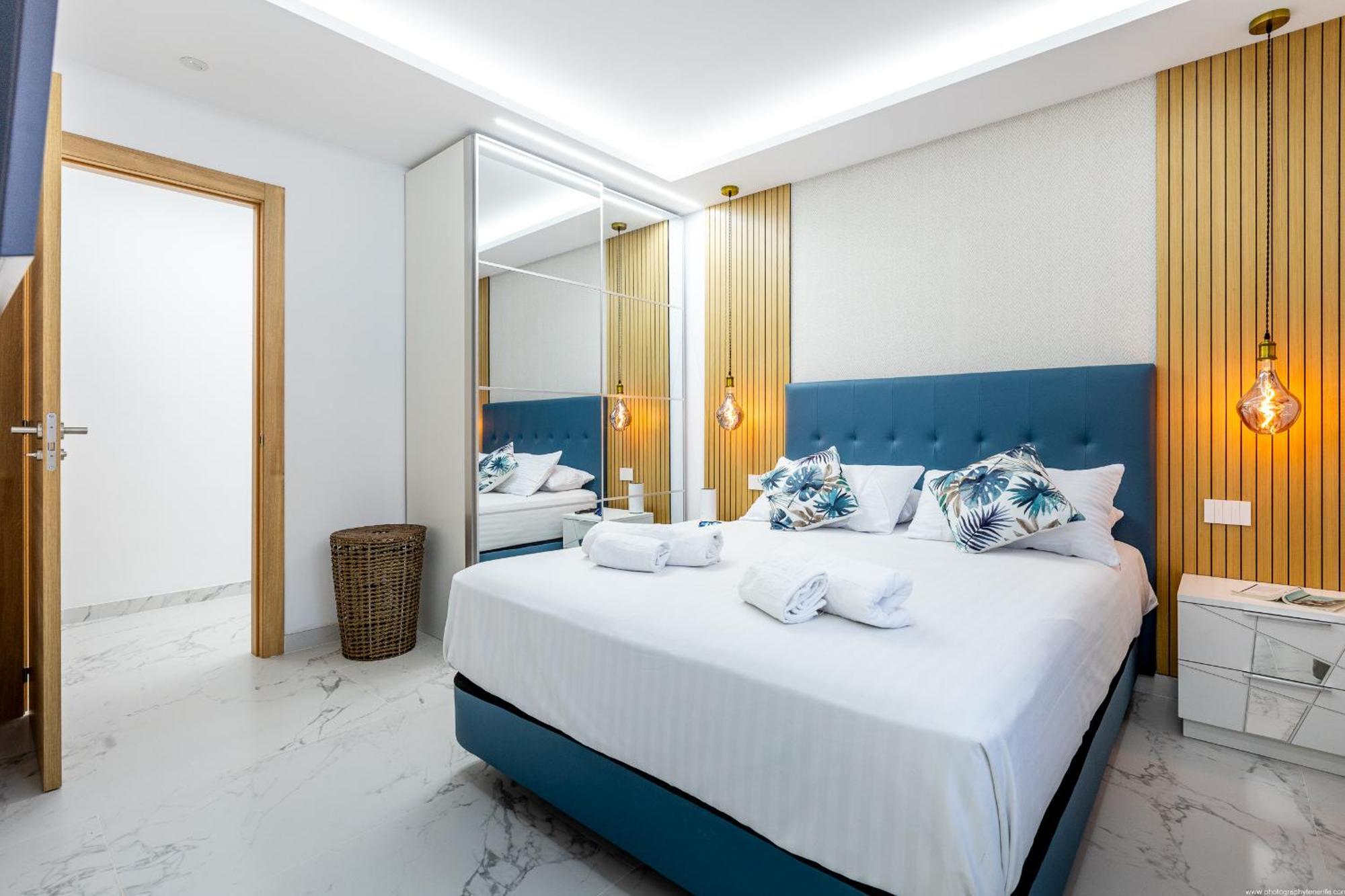 Michelle Private Oasis Heated Pool And Wifi Villa