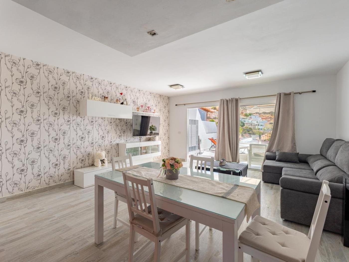 Roque Del Conde Sunset Views Apartamento *