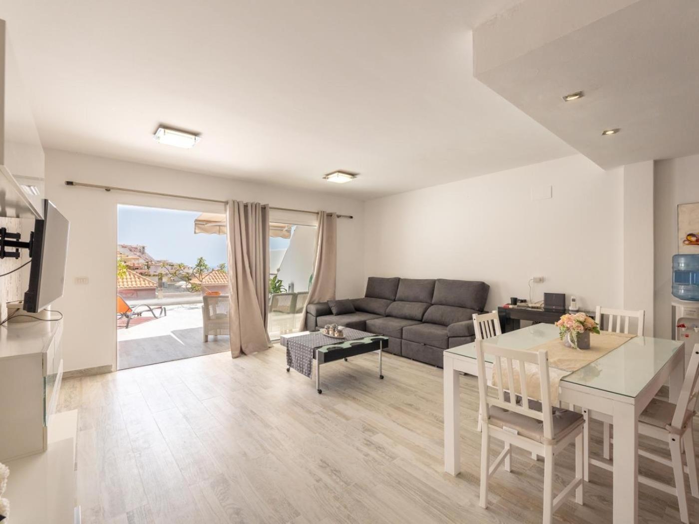 Roque Del Conde Sunset Views Apartamento *