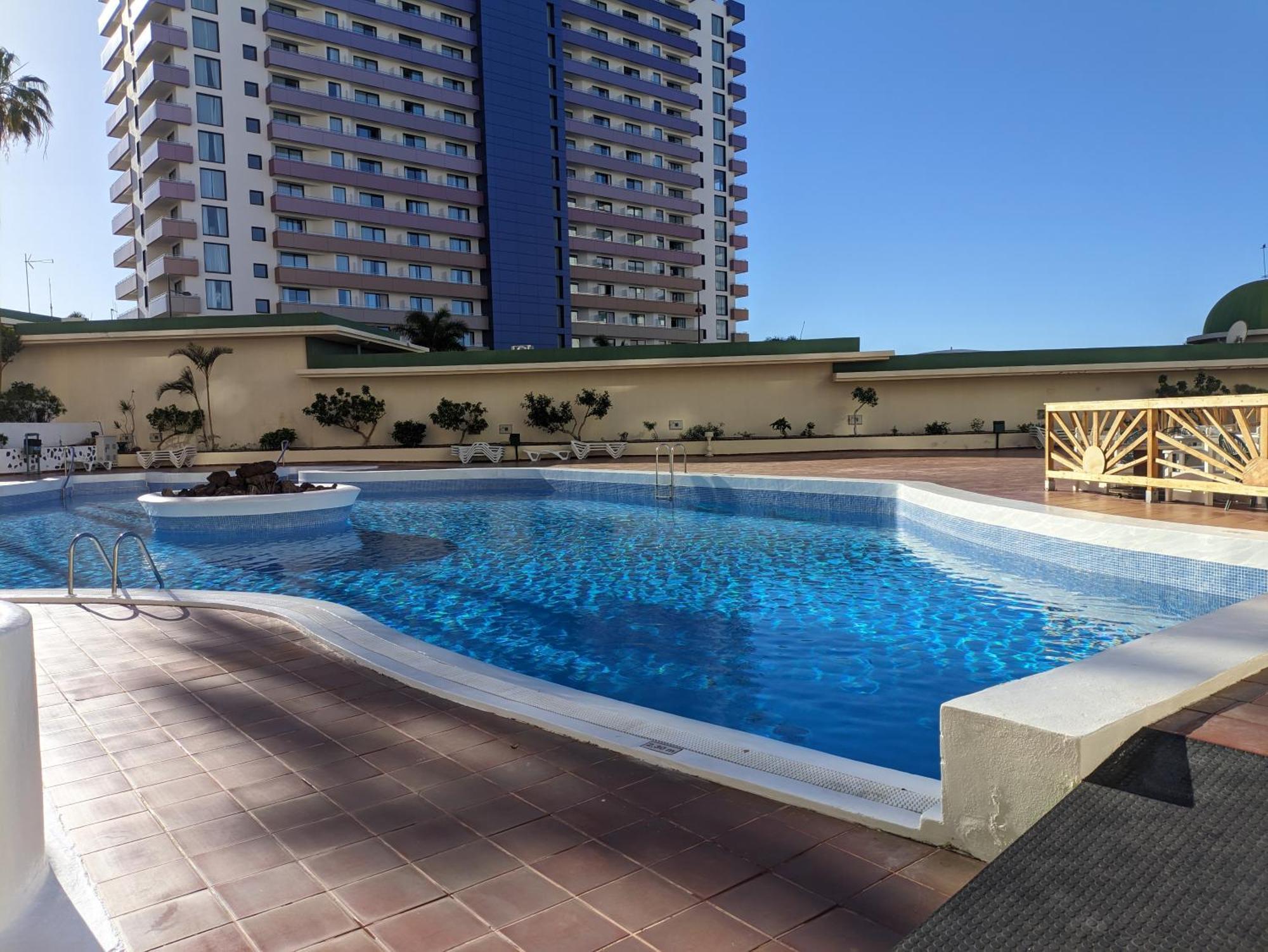 Apartamento Parking Y Wifi Free!!!!! Playa Paraíso