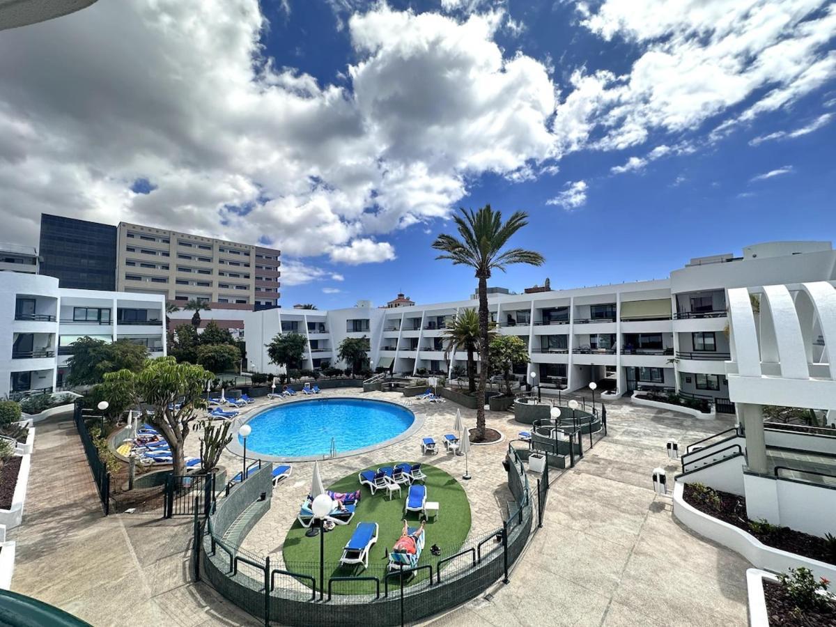 The Location - Américas&parking