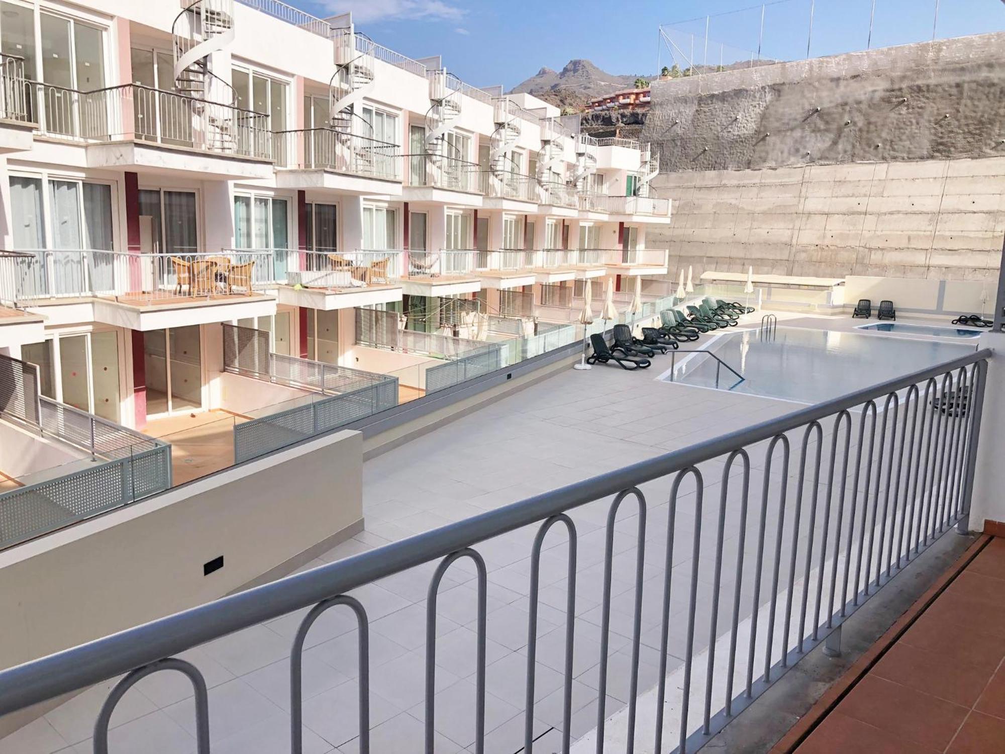 Edit Con Piscina Y Garaje En El Poseidon