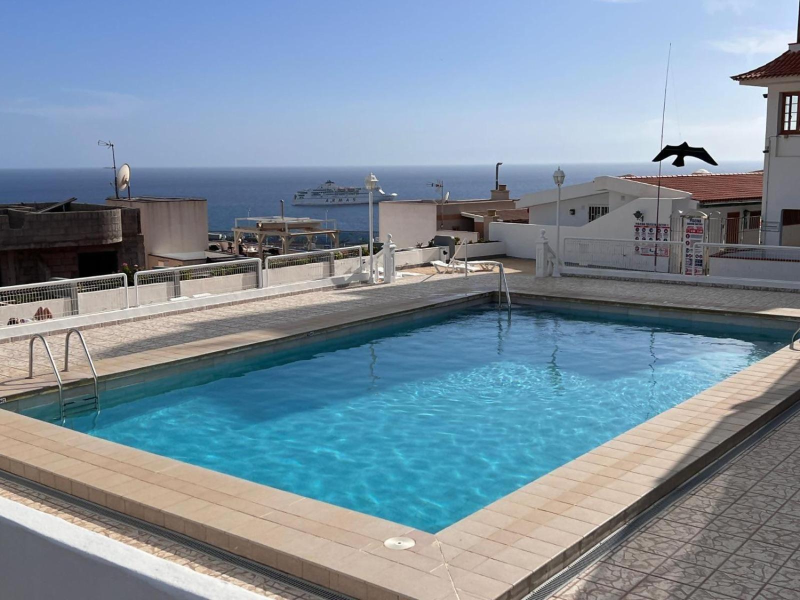 Vista Mar Y Piscina Climatizada *
