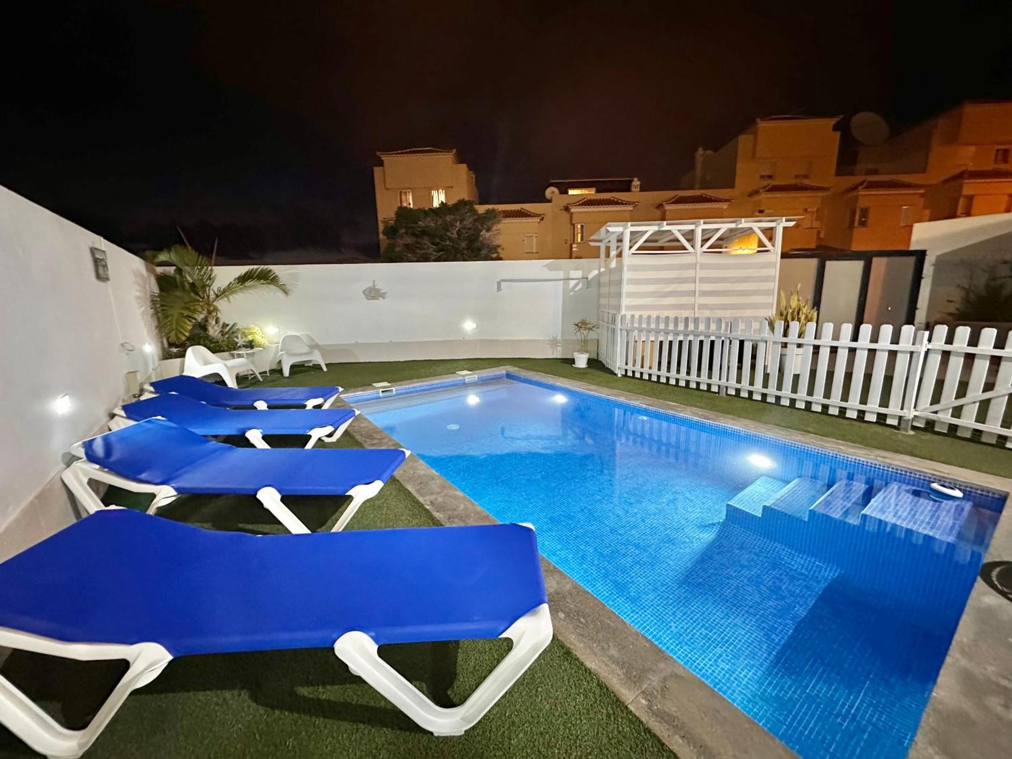 El Mar House & Private Heated Pool *