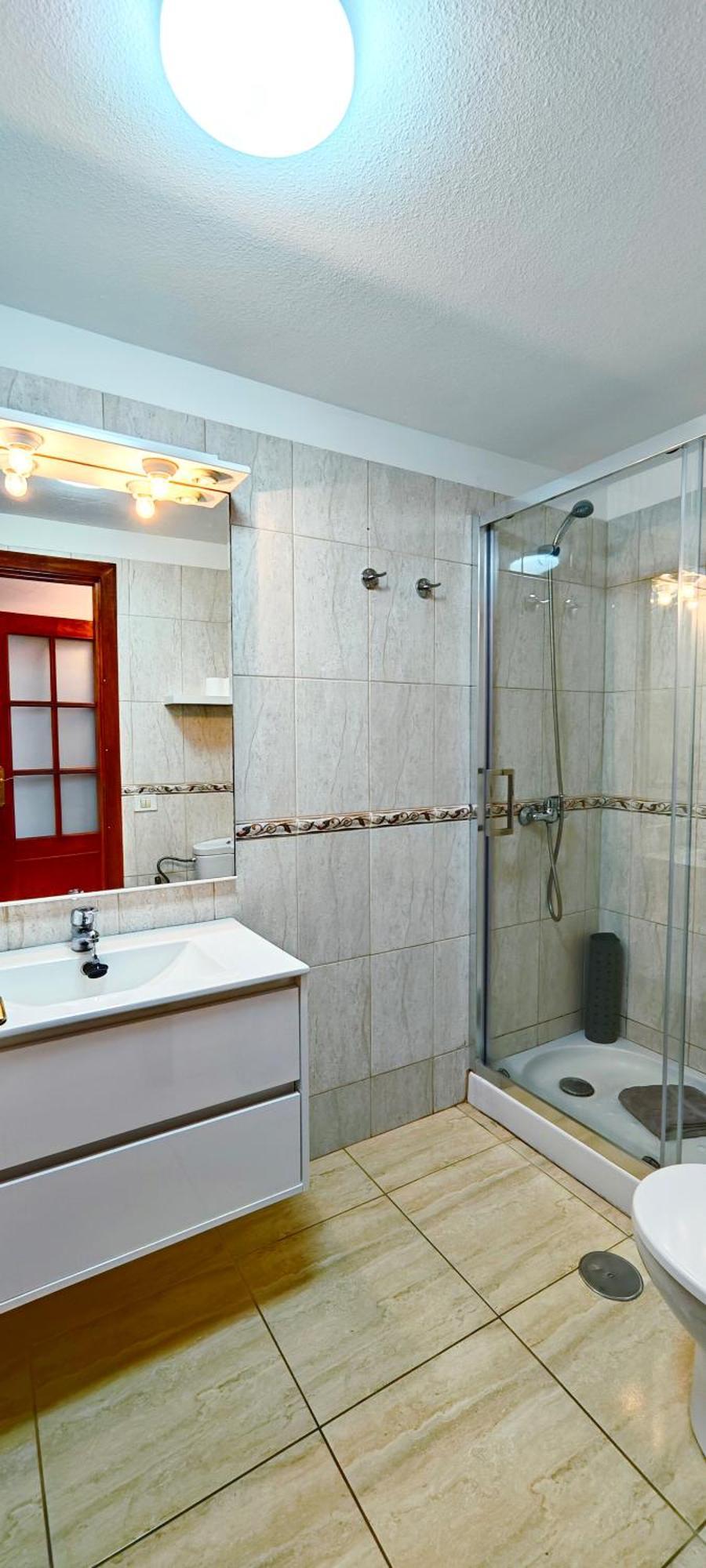 En Cristianos Appartement *