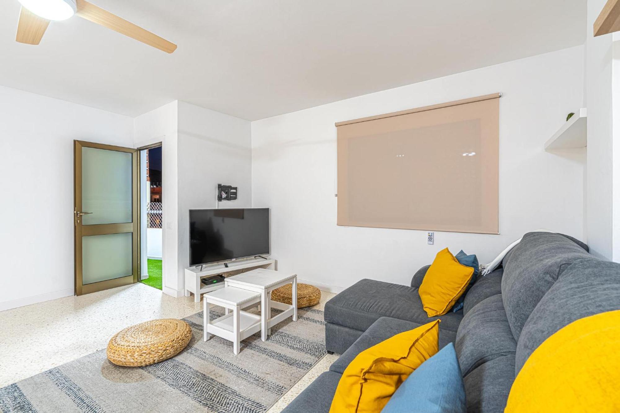 As De Casas - Tarrante 2 Cristianos Apartamento