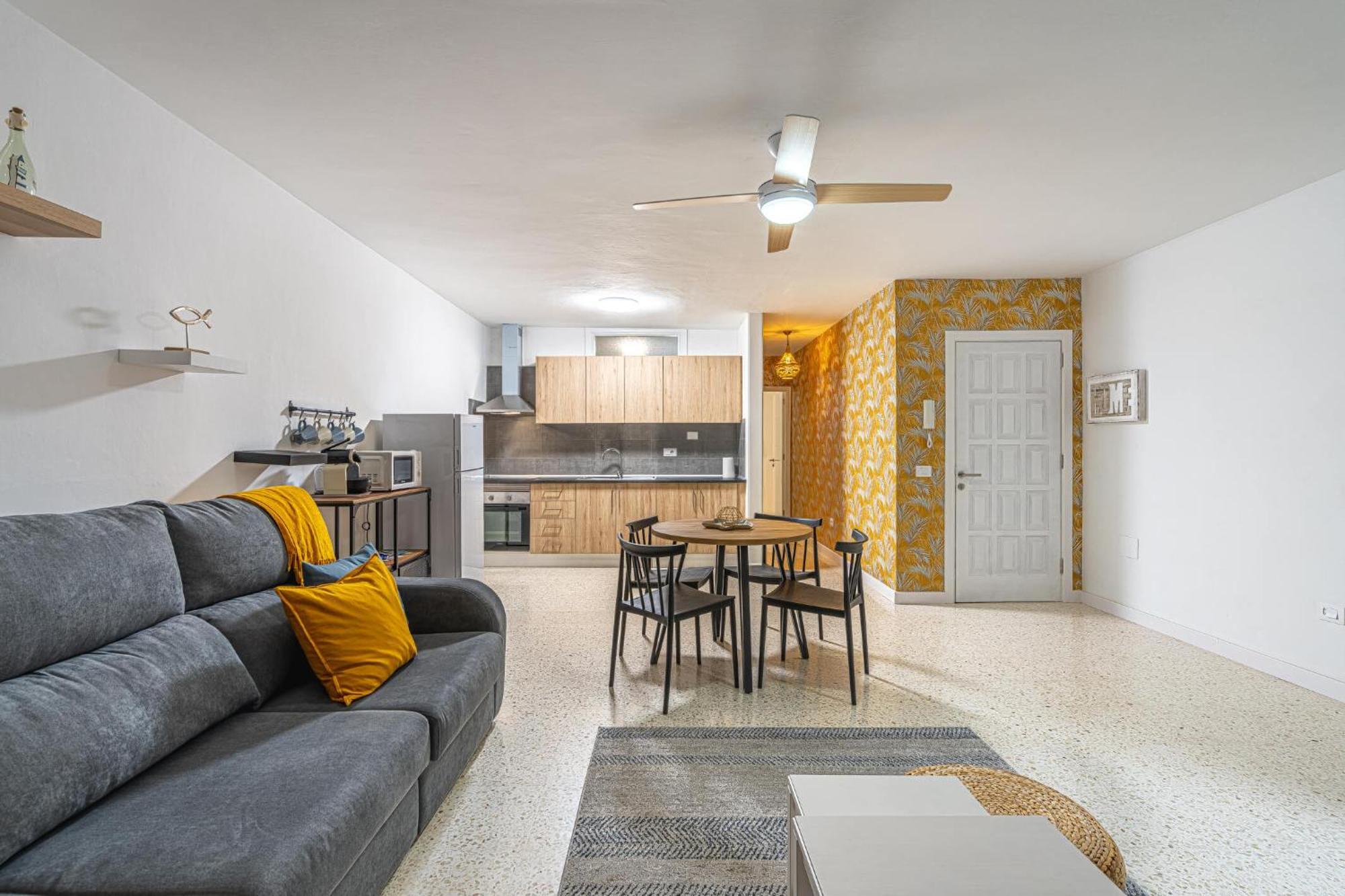 As De Casas - Tarrante 2 Cristianos Apartamento *