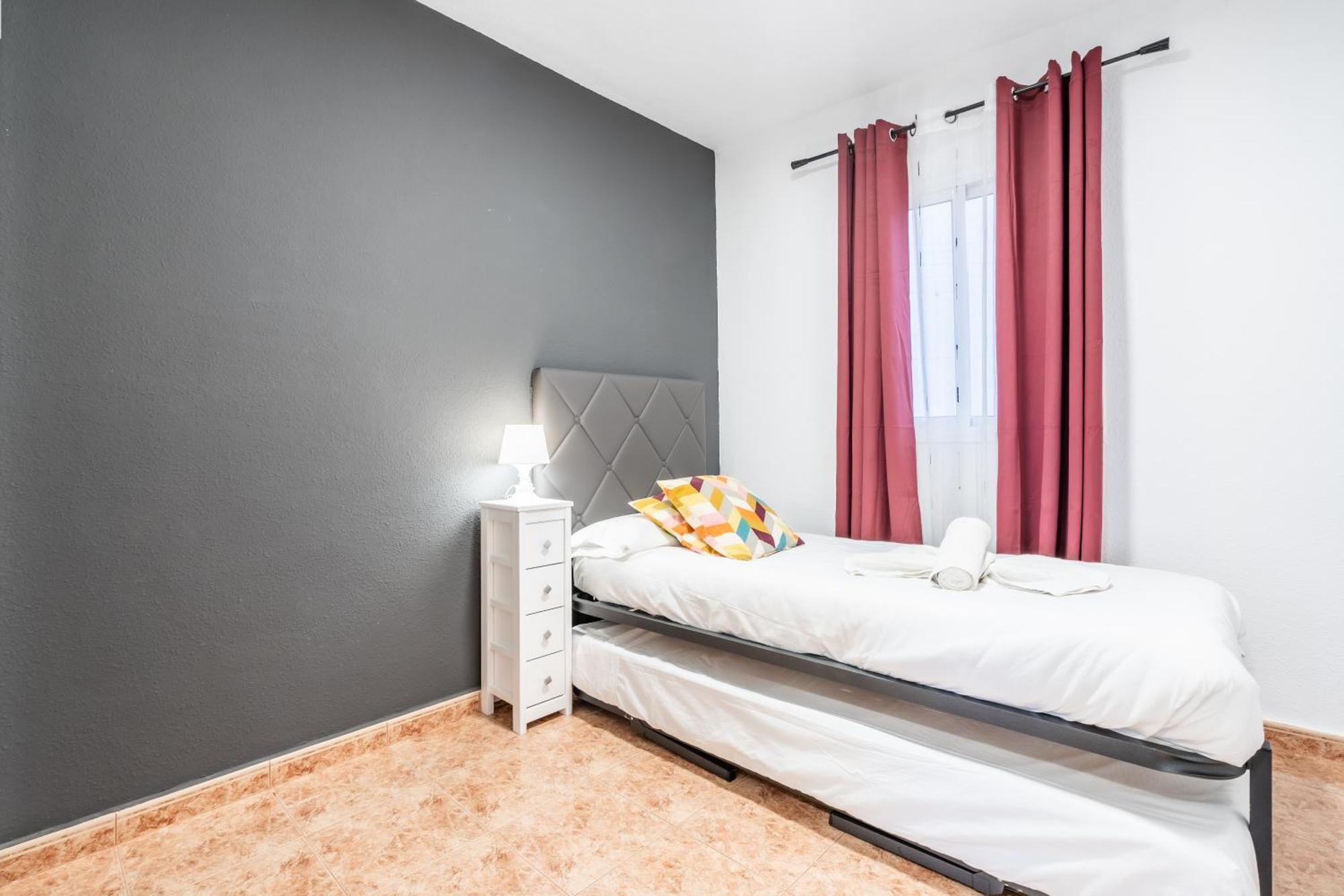 Menores Sea View Aparthotel