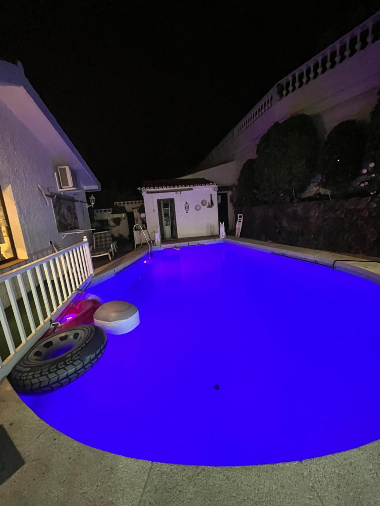 Hébergement de vacances Piscina, Chalet, Tranquila *