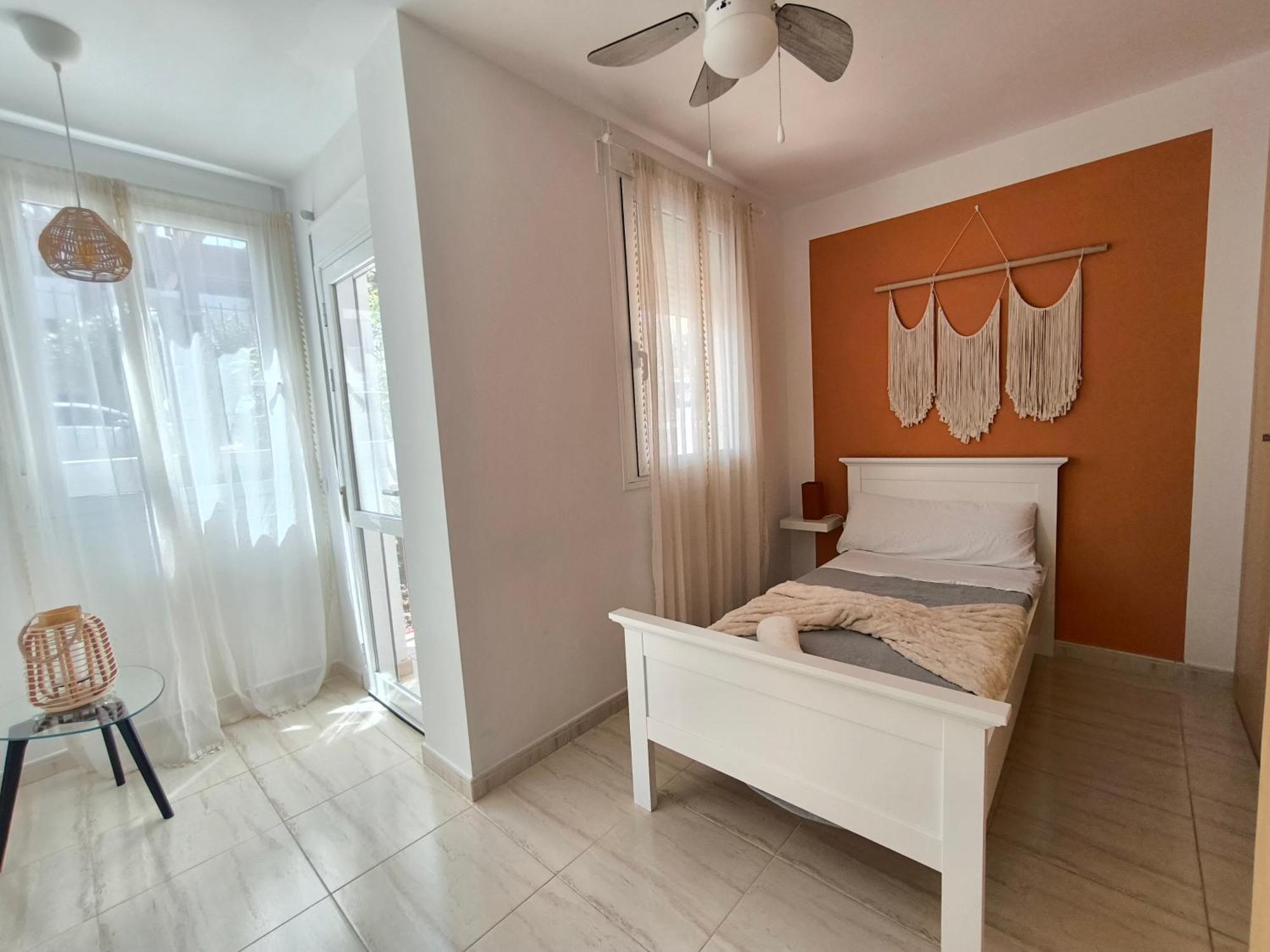 Rentenerife Magec Swing & Sun Amarilla Golf Appartement *