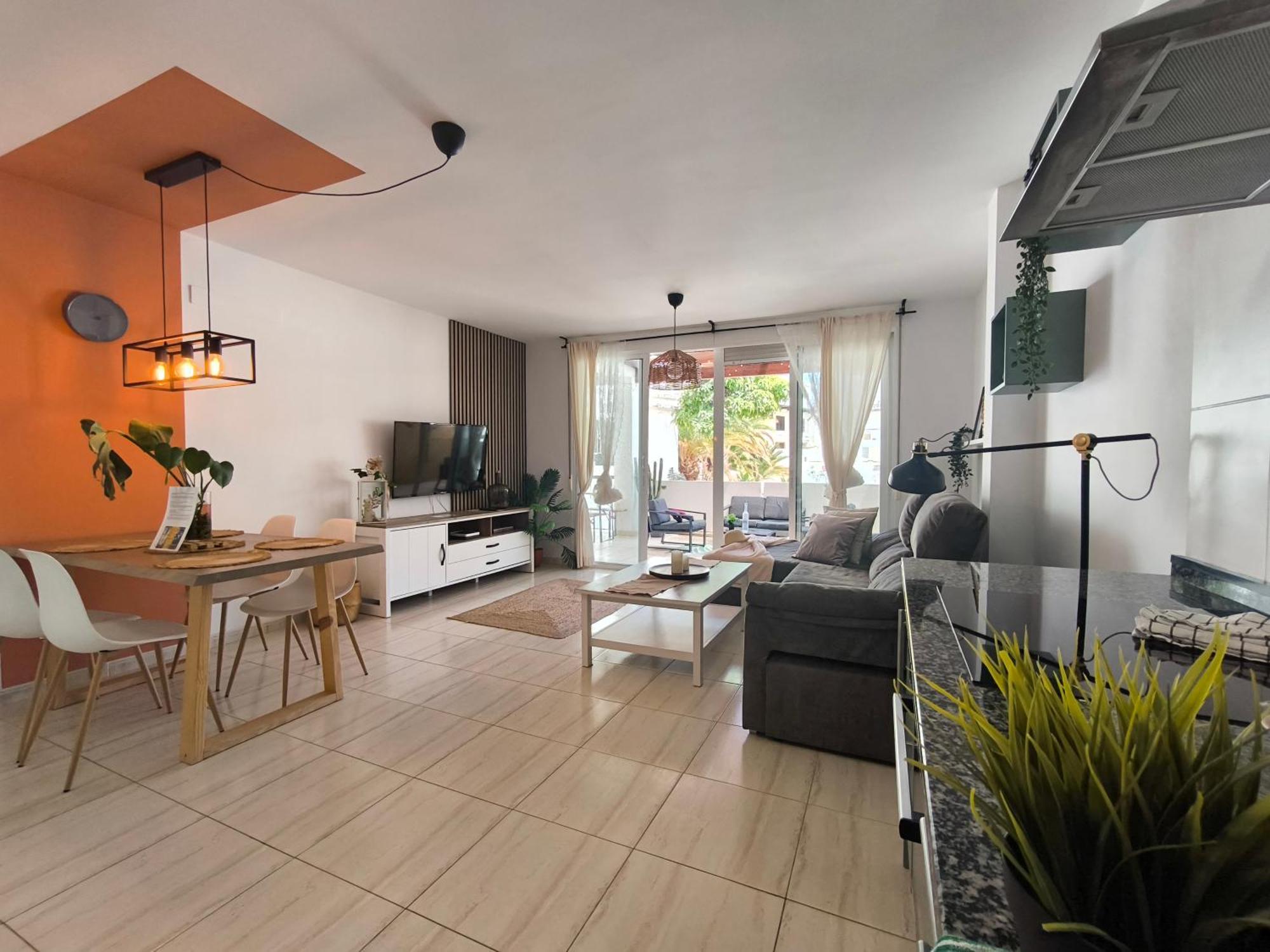 Rentenerife Magec Swing & Sun Amarilla Golf Appartement
