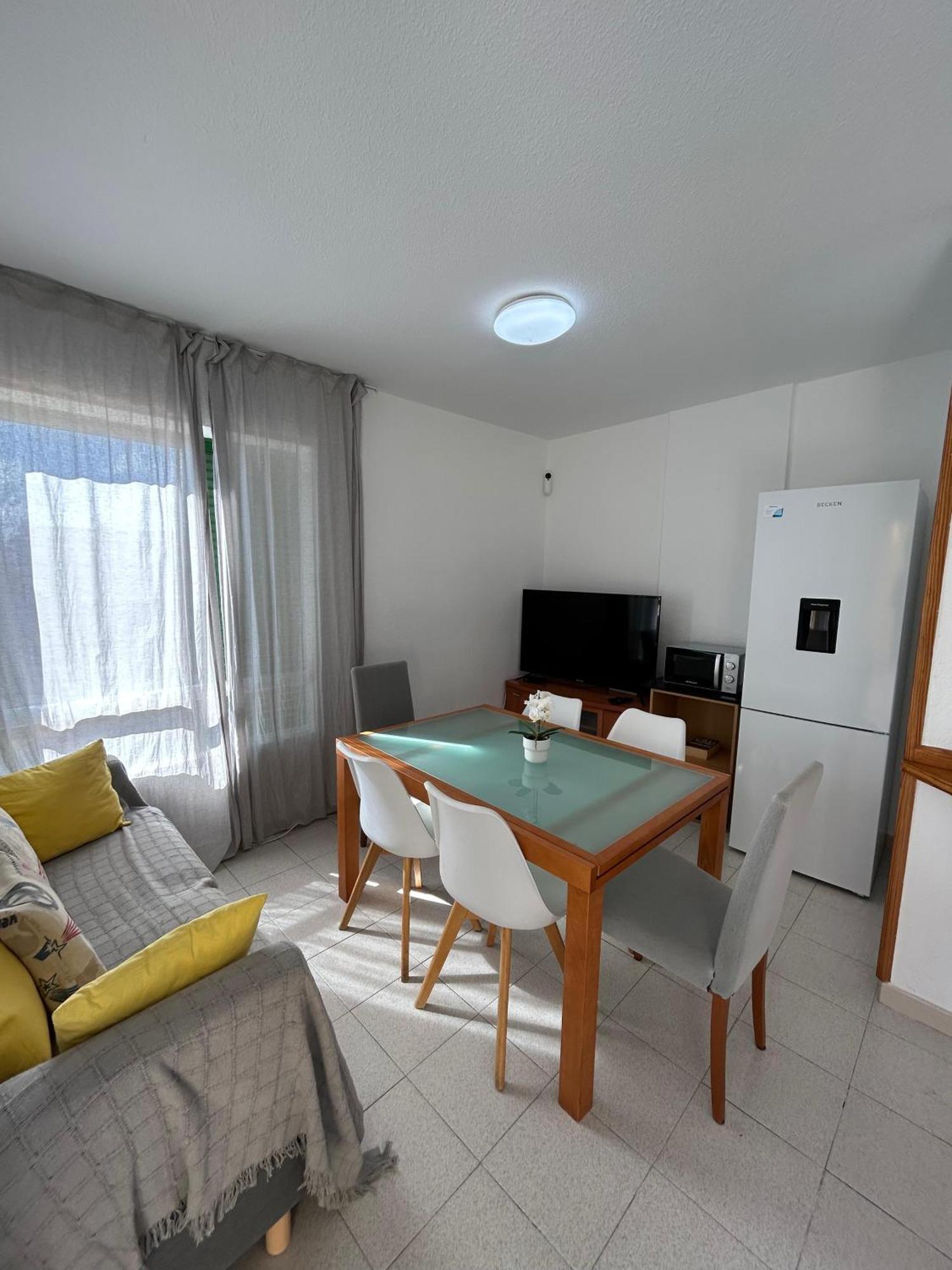 Amarilla Terrace *