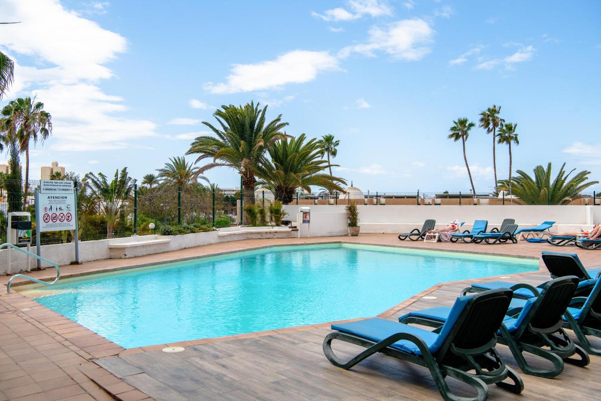 Modern Ponderosa, Americas * Costa Adeje (Tenerife)