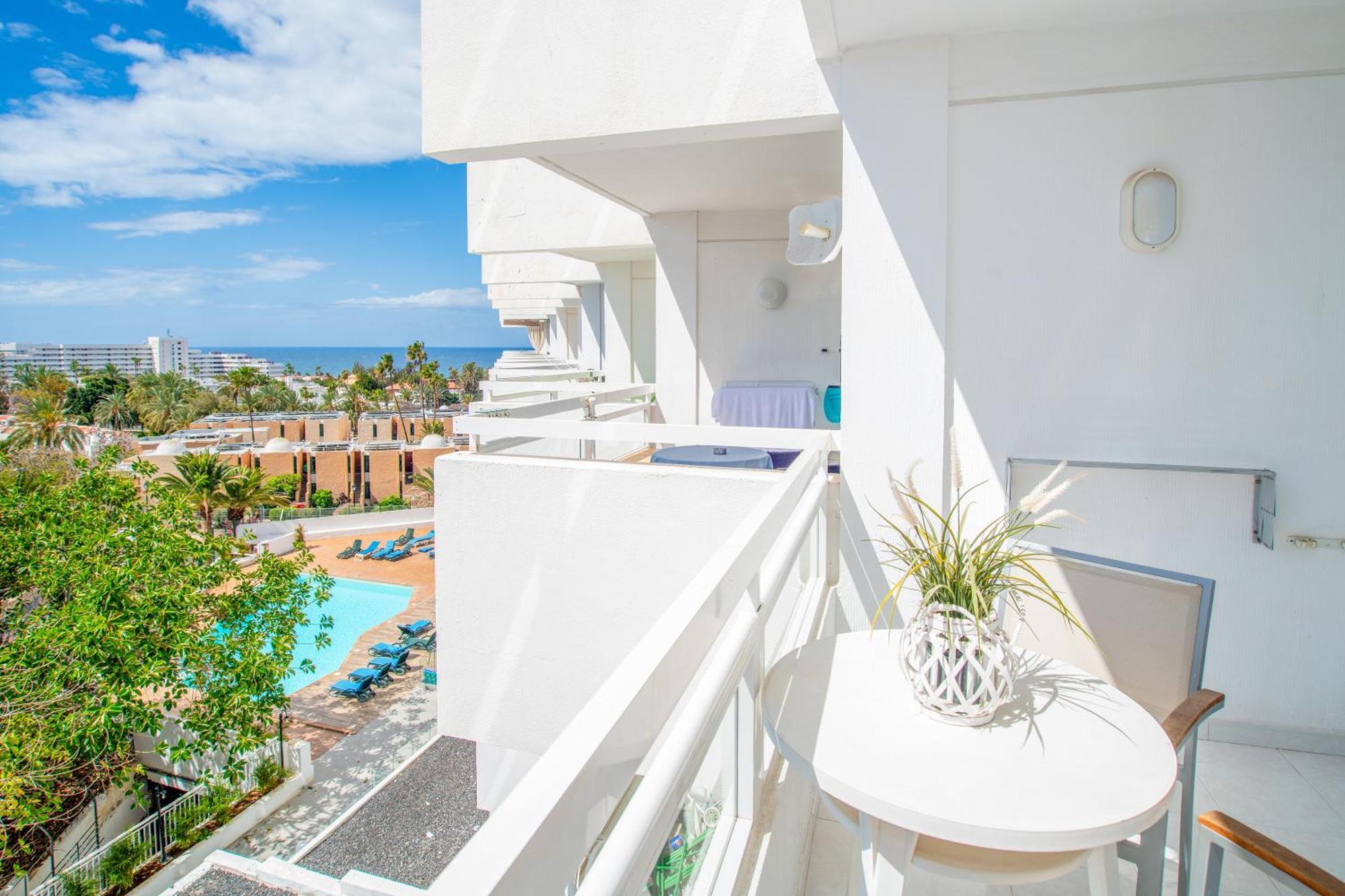 Modern Ponderosa, Americas Appartement