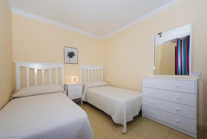 In Playa De Americas 1 Apartment