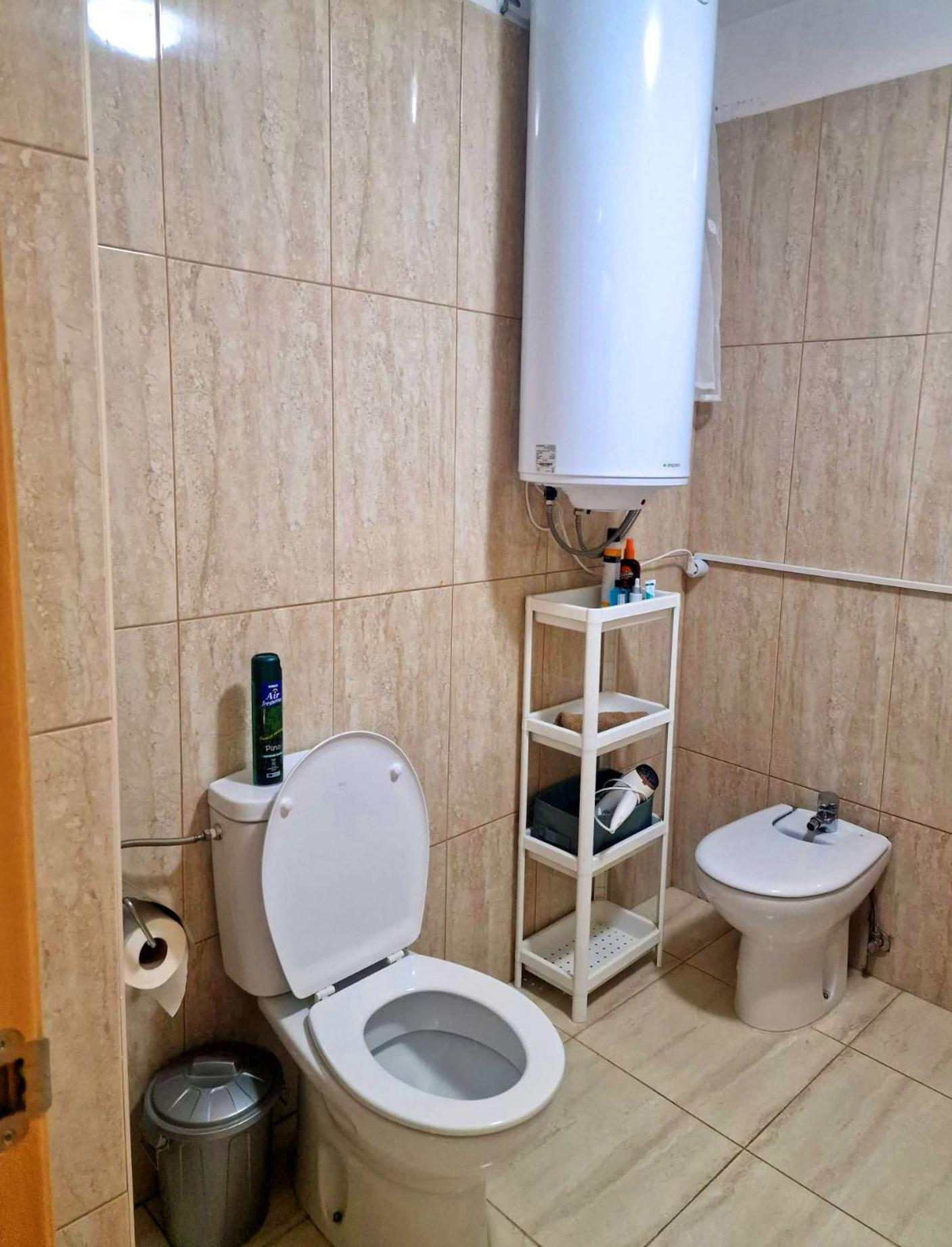 Bright And Spacious With Ocean View *