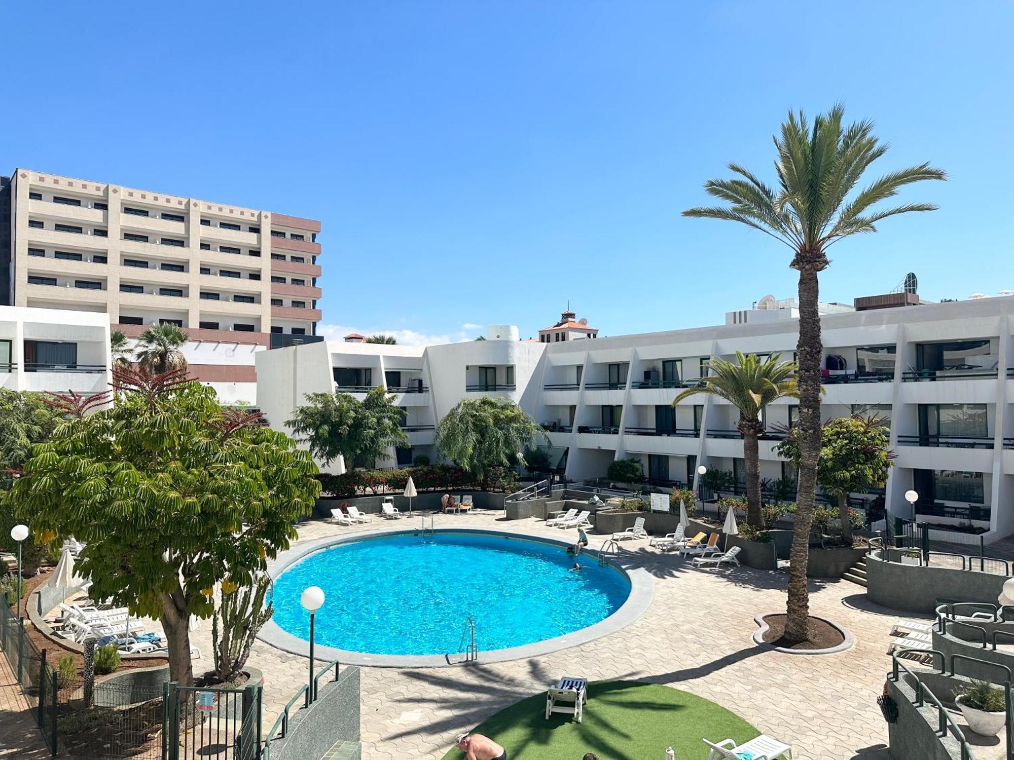 The Location - Américas&parking *