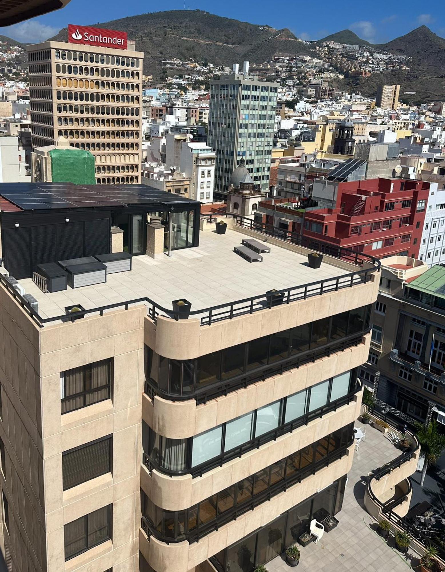 Piso De Lujo En Centro Cruz. Apartamento