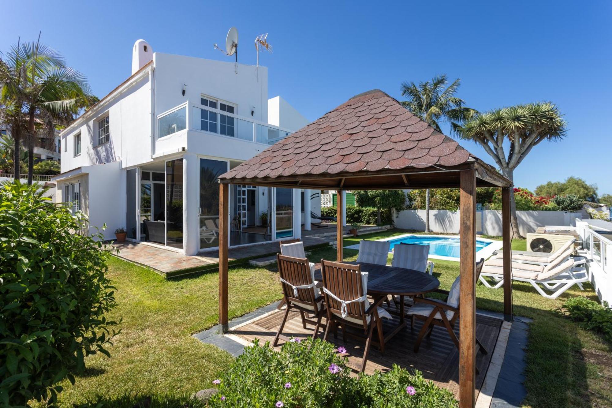 Fantastic With Amazing Sea Views